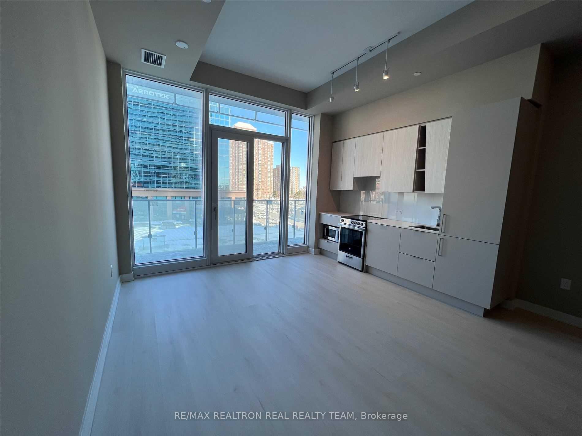 Photo 11 of Unit 316, 3900 Confederation Parkway, Mississauga, City Centre — HOMEH