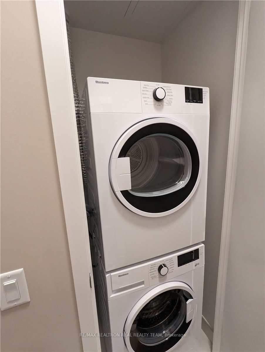 Photo 21 of Unit 316, 3900 Confederation Parkway, Mississauga, City Centre — HOMEH
