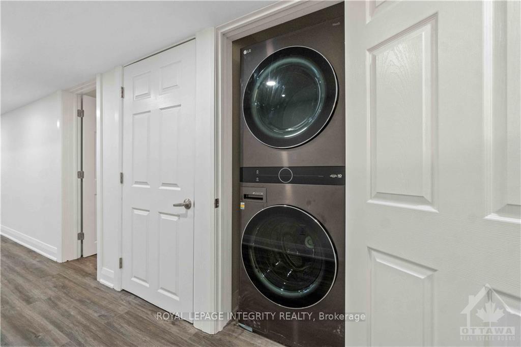 Photo 10 of Unit B, 25 Newhaven Street, Ottawa, Manordale — HOMEH