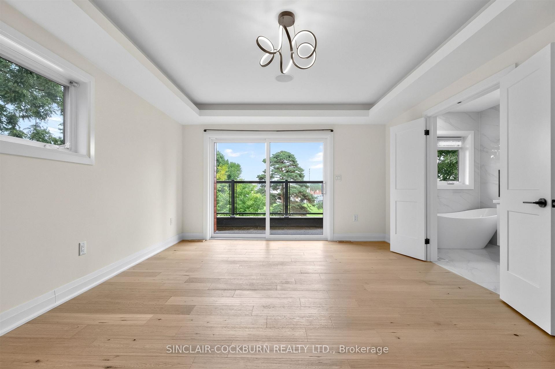 Photo 17 of 768 Montbeck Crescent, Mississauga, Lakeview — HOMEH
