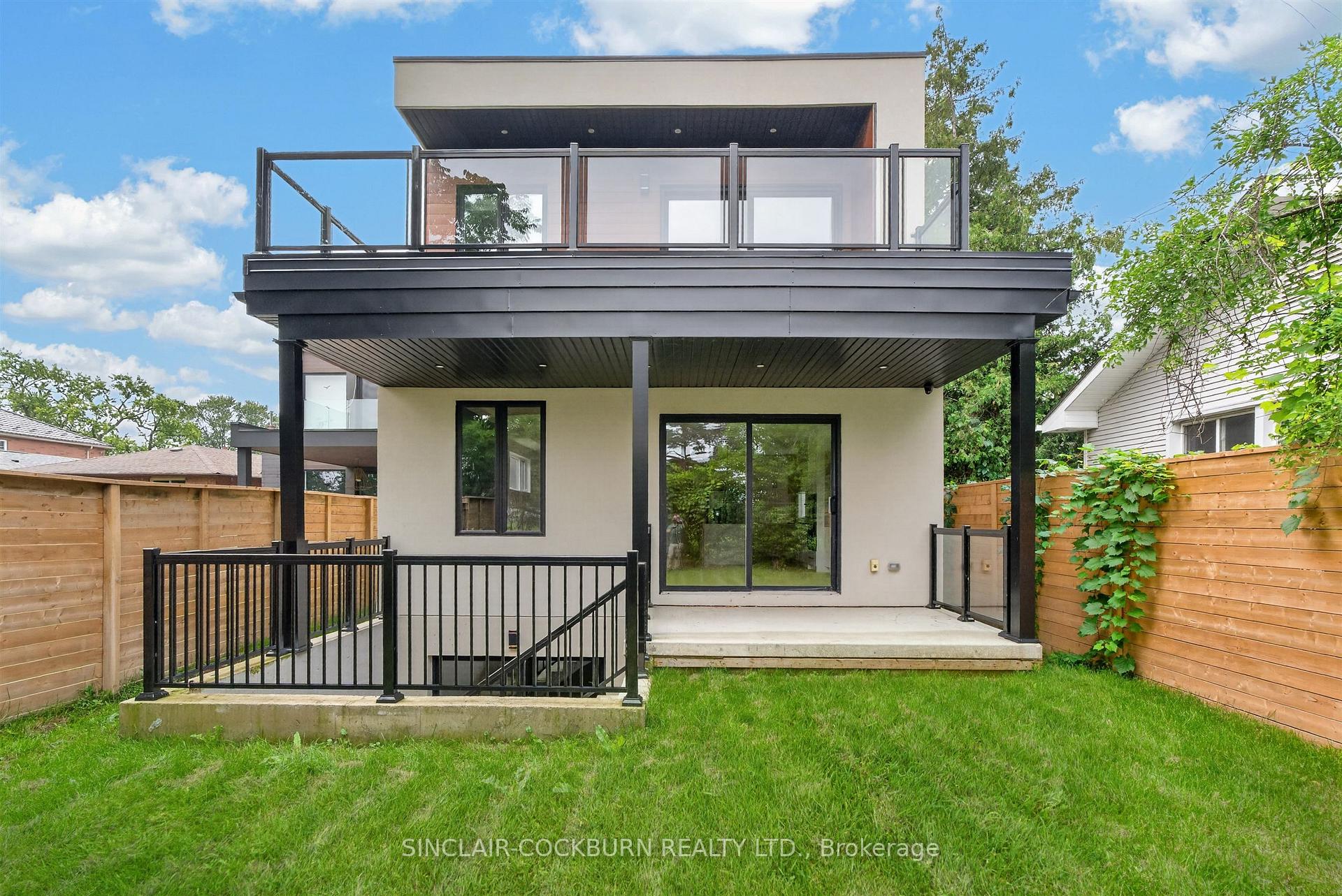 Photo 34 of 768 Montbeck Crescent, Mississauga, Lakeview — HOMEH