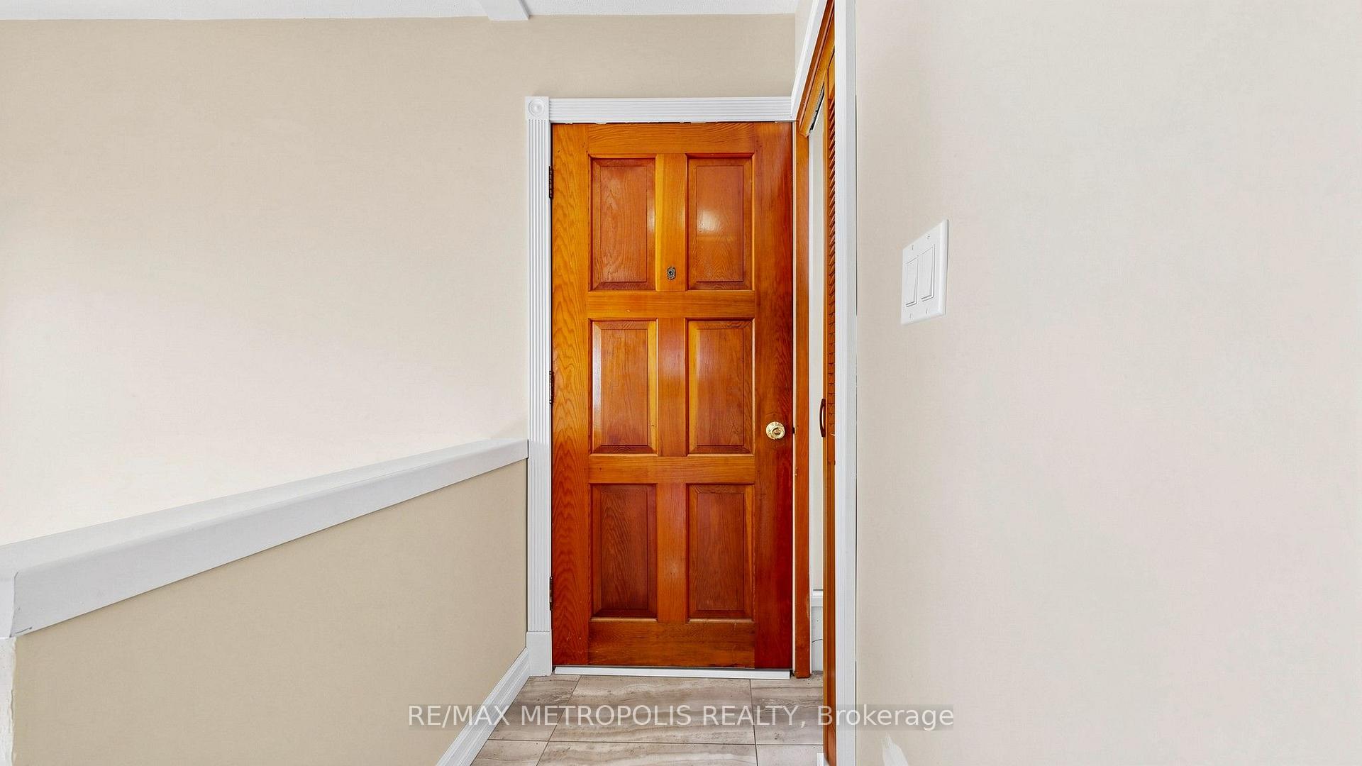 Photo 11 of 139 Pandora Circle, Scarborough, Woburn — HOMEH