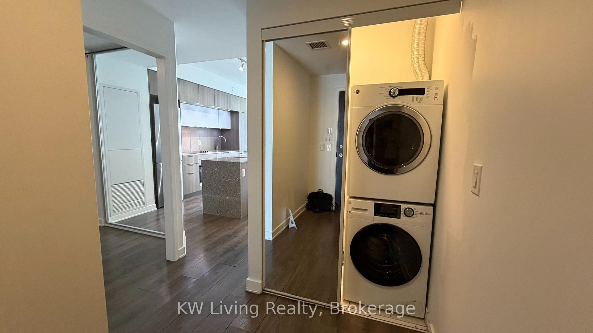 Photo 4 of Unit 708, 55 Regent Park Boulevard, Toronto, Regent Park — HOMEH