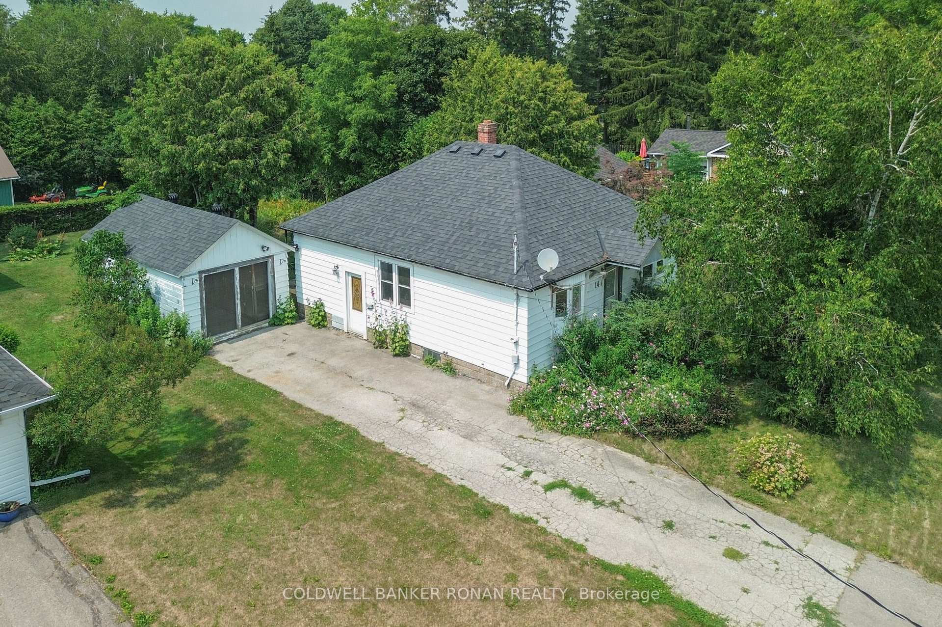 Photo 4 of 144 Church Street, King, Schomberg — HOMEH