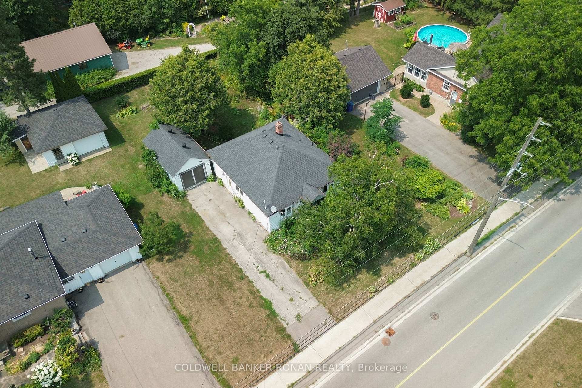 Photo 5 of 144 Church Street, King, Schomberg — HOMEH