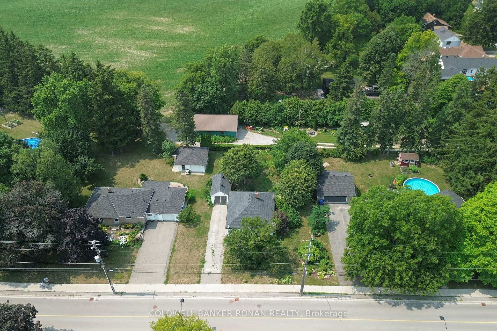 Photo 8 of 144 Church Street, King, Schomberg — HOMEH