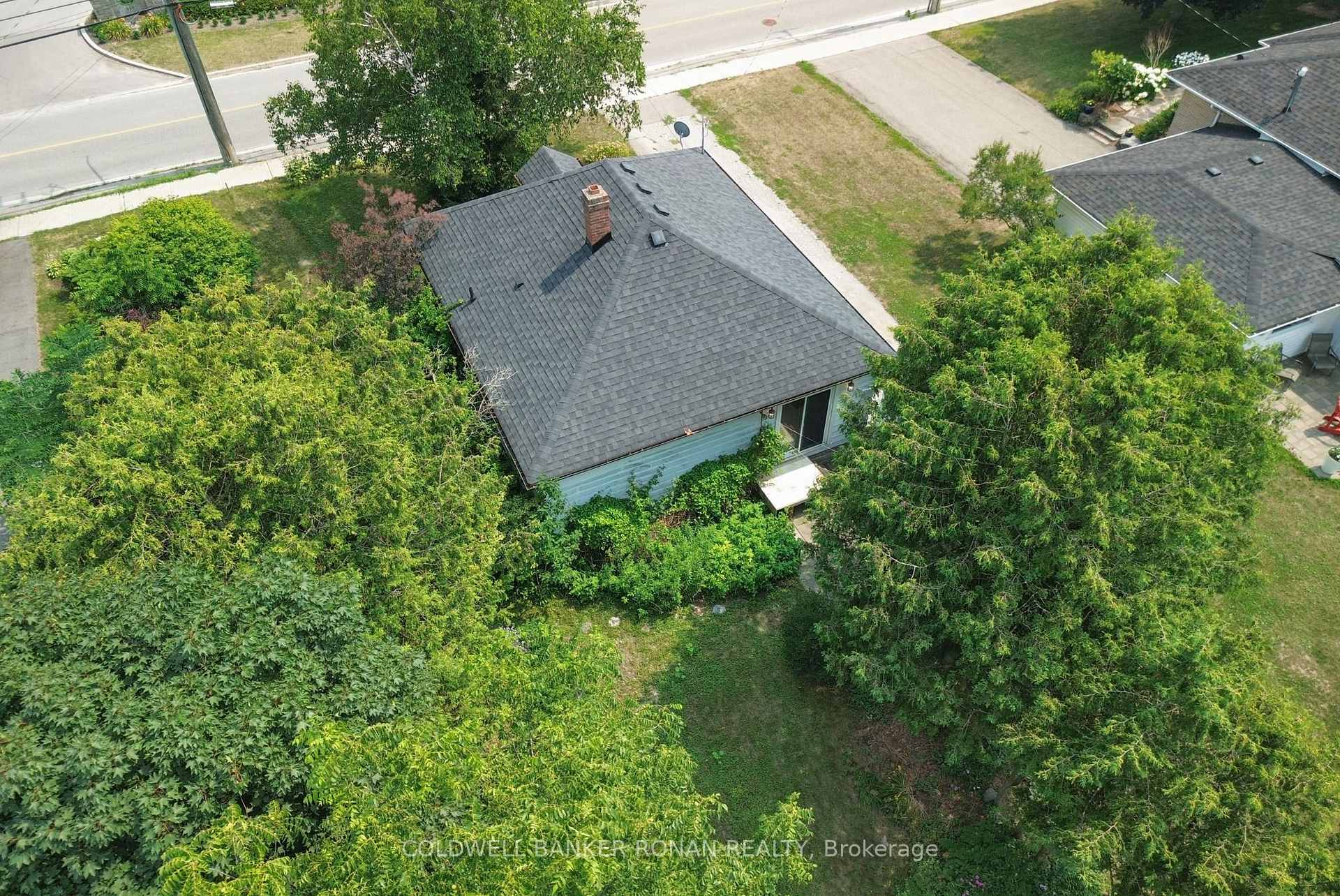 Photo 19 of 144 Church Street, King, Schomberg — HOMEH