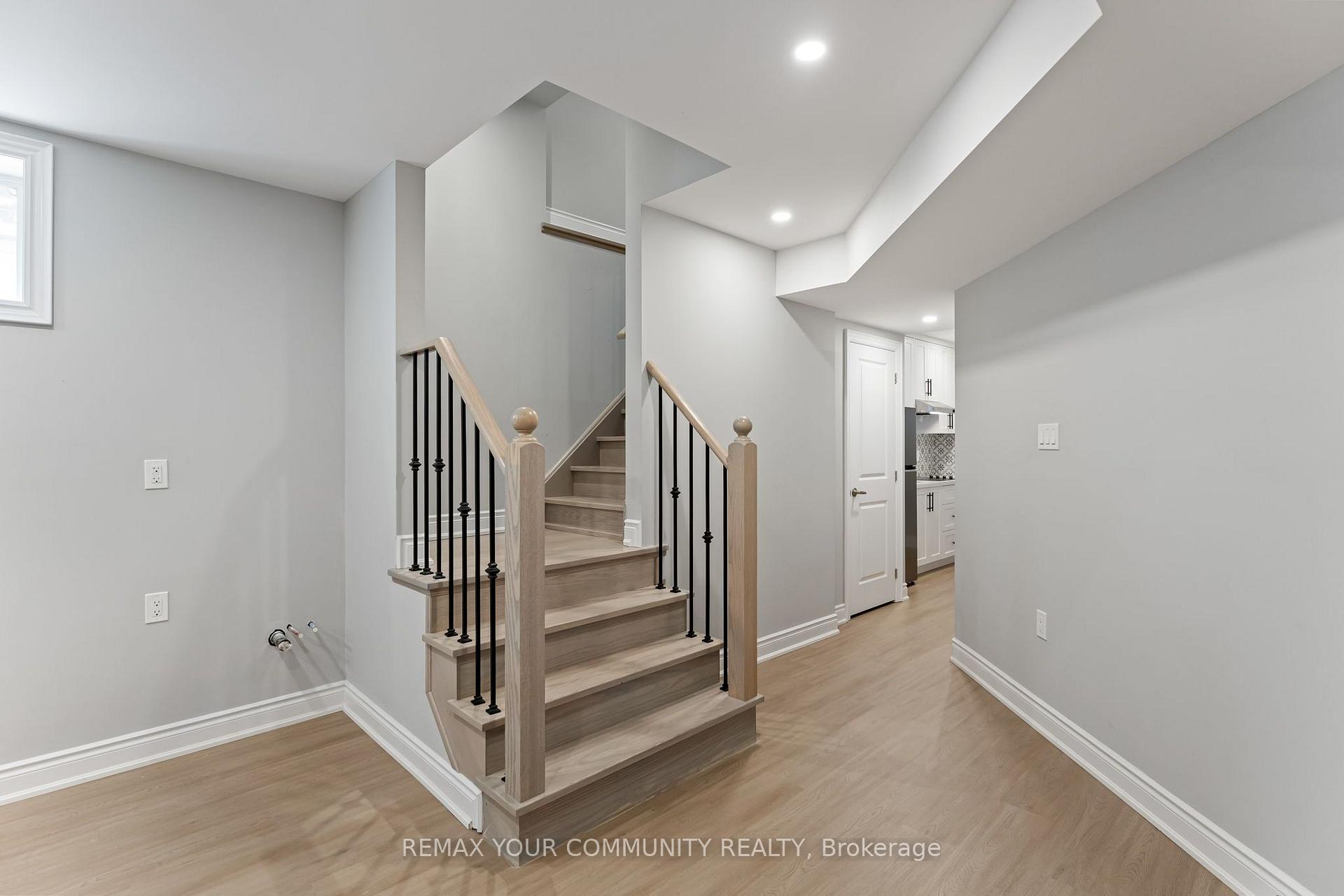 Photo 39 of 99 Walker Boulevard, New Tecumseth, Alliston — HOMEH