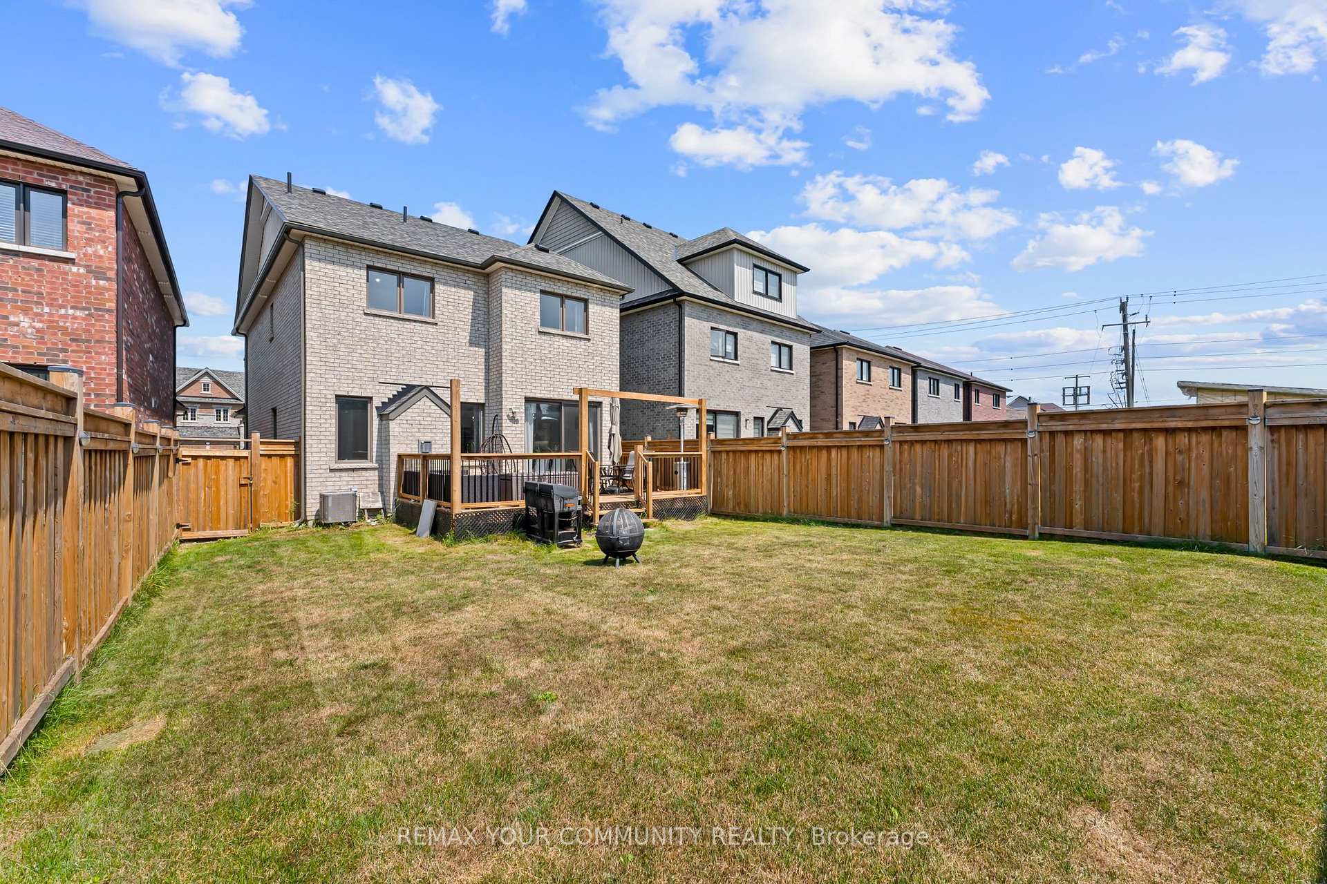 Photo 48 of 99 Walker Boulevard, New Tecumseth, Alliston — HOMEH