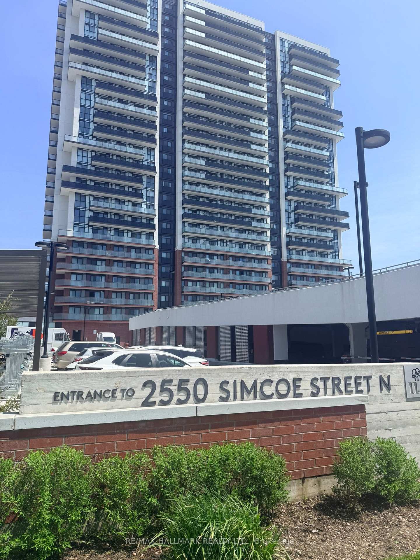 Photo of Unit 1501, 2550 Simcoe Street N