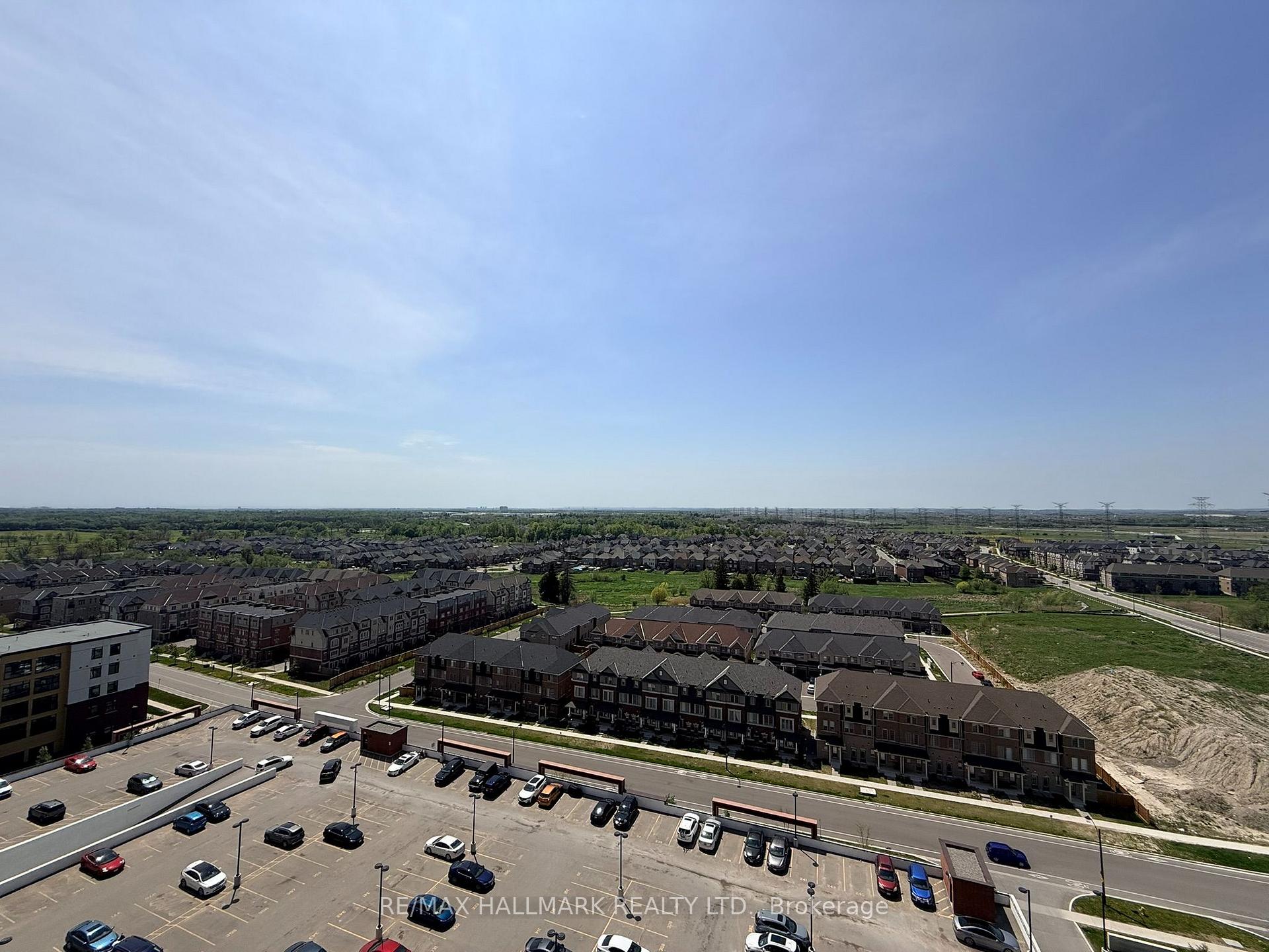 Photo 11 of Unit 1501, 2550 Simcoe Street N, Oshawa, Windfields — HOMEH