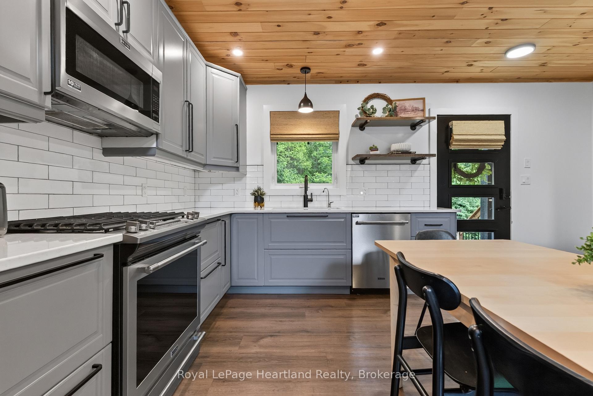 Photo 9 of 11 Maitland Avenue, Central Huron, Goderich — HOMEH