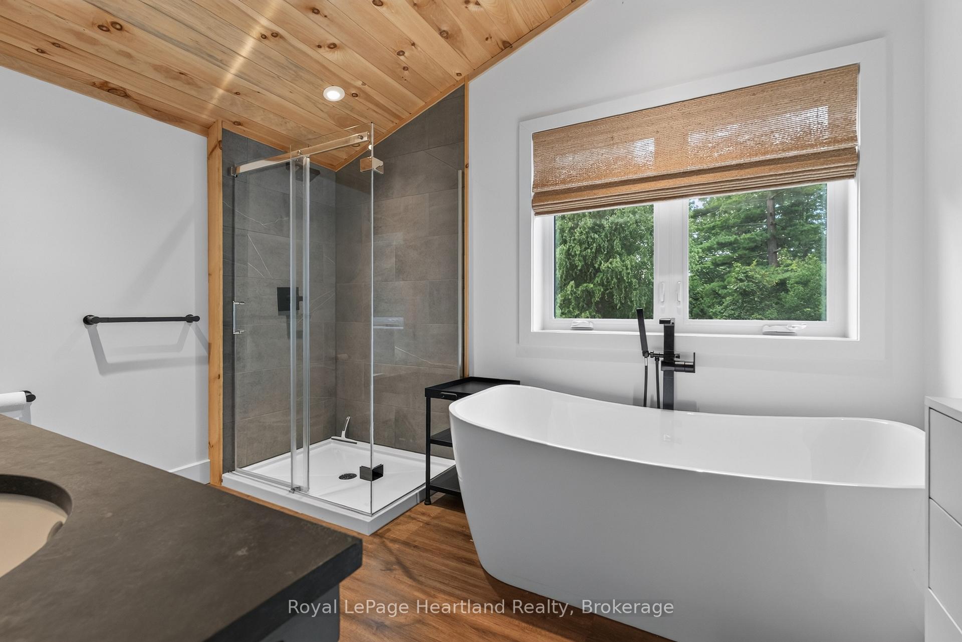 Photo 24 of 11 Maitland Avenue, Central Huron, Goderich — HOMEH
