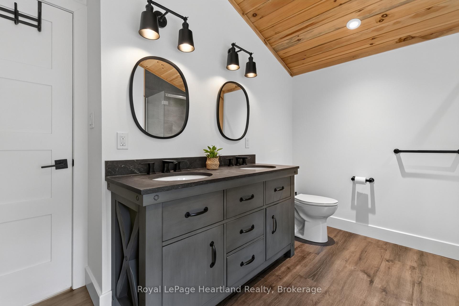 Photo 25 of 11 Maitland Avenue, Central Huron, Goderich — HOMEH