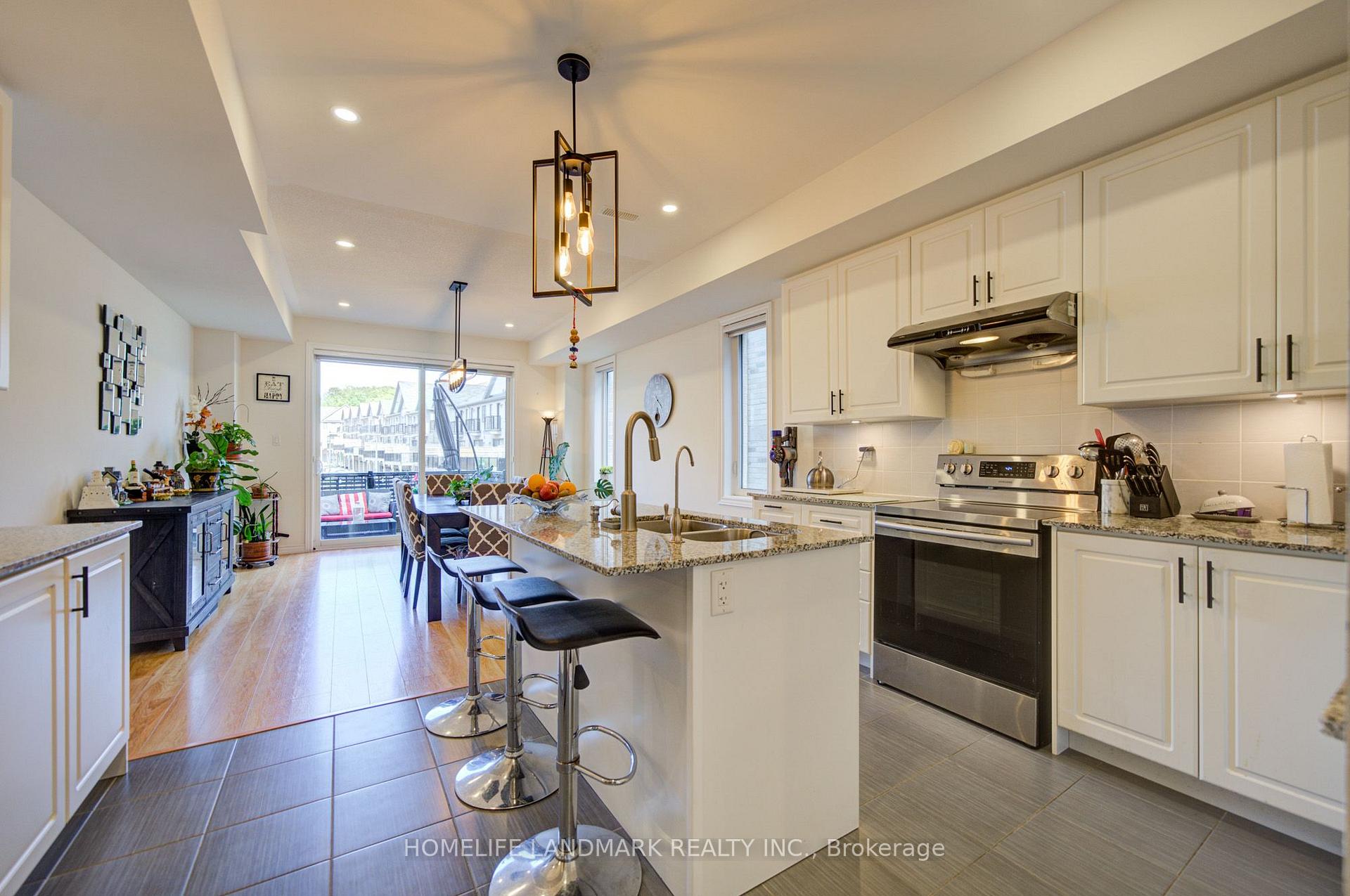 Photo 10 of 97 Cornell Centre Boulevard, Markham, Cornell — HOMEH