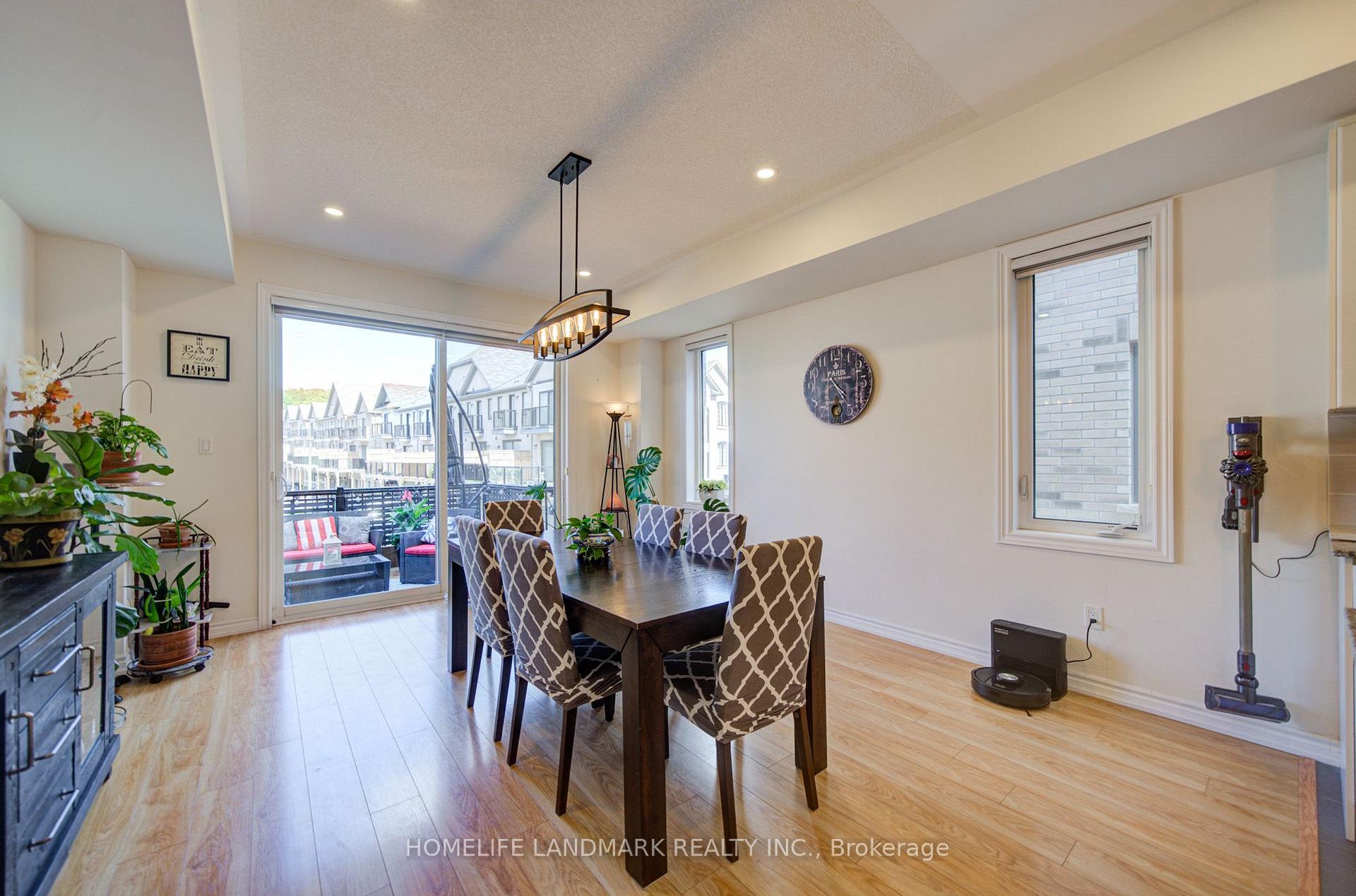 Photo 16 of 97 Cornell Centre Boulevard, Markham, Cornell — HOMEH