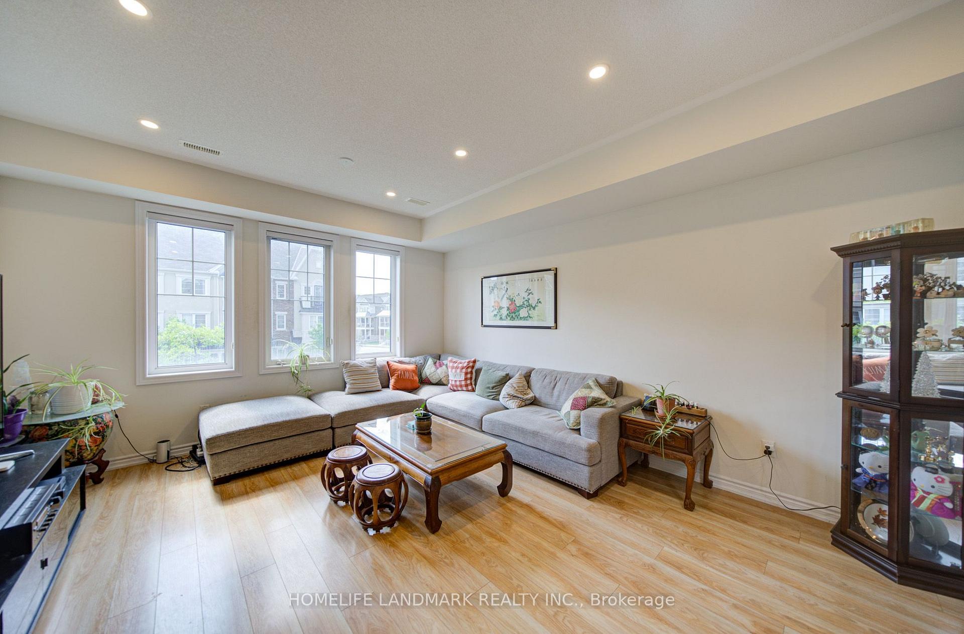 Photo 23 of 97 Cornell Centre Boulevard, Markham, Cornell — HOMEH