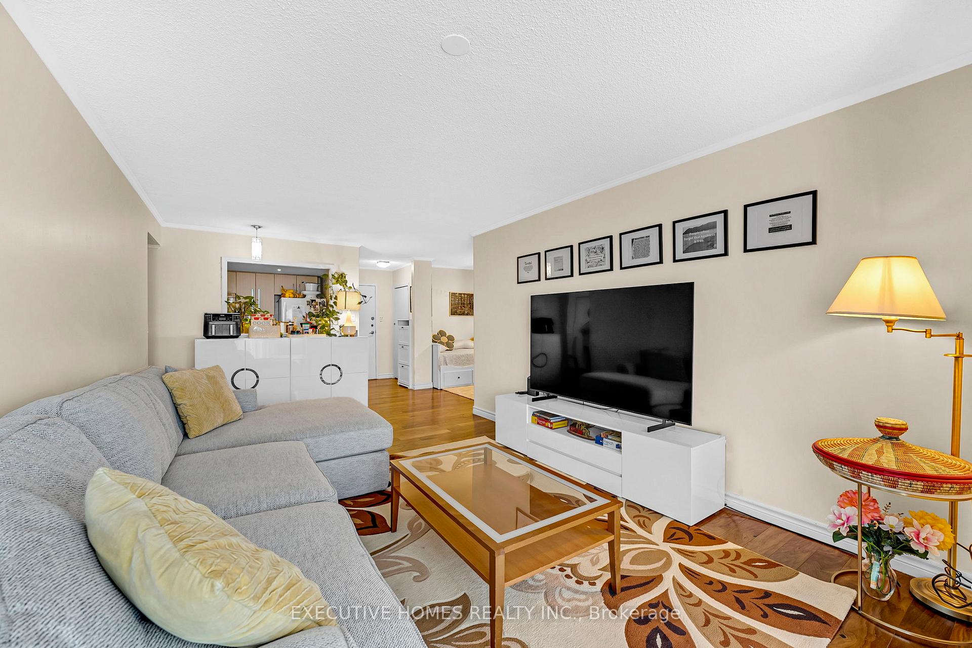 Photo 9 of Unit 508, 3131 Bridletowne Circle, Scarborough, L'Amoreaux — HOMEH