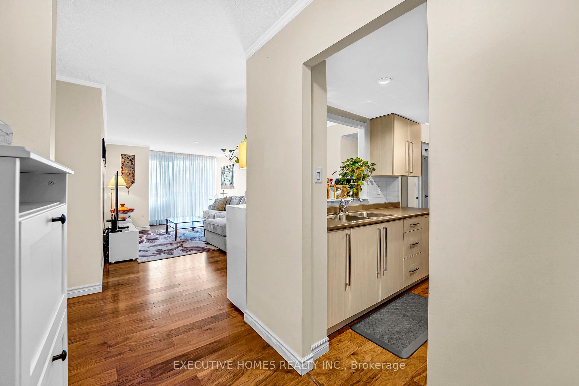 Photo 11 of Unit 508, 3131 Bridletowne Circle, Scarborough, L'Amoreaux — HOMEH