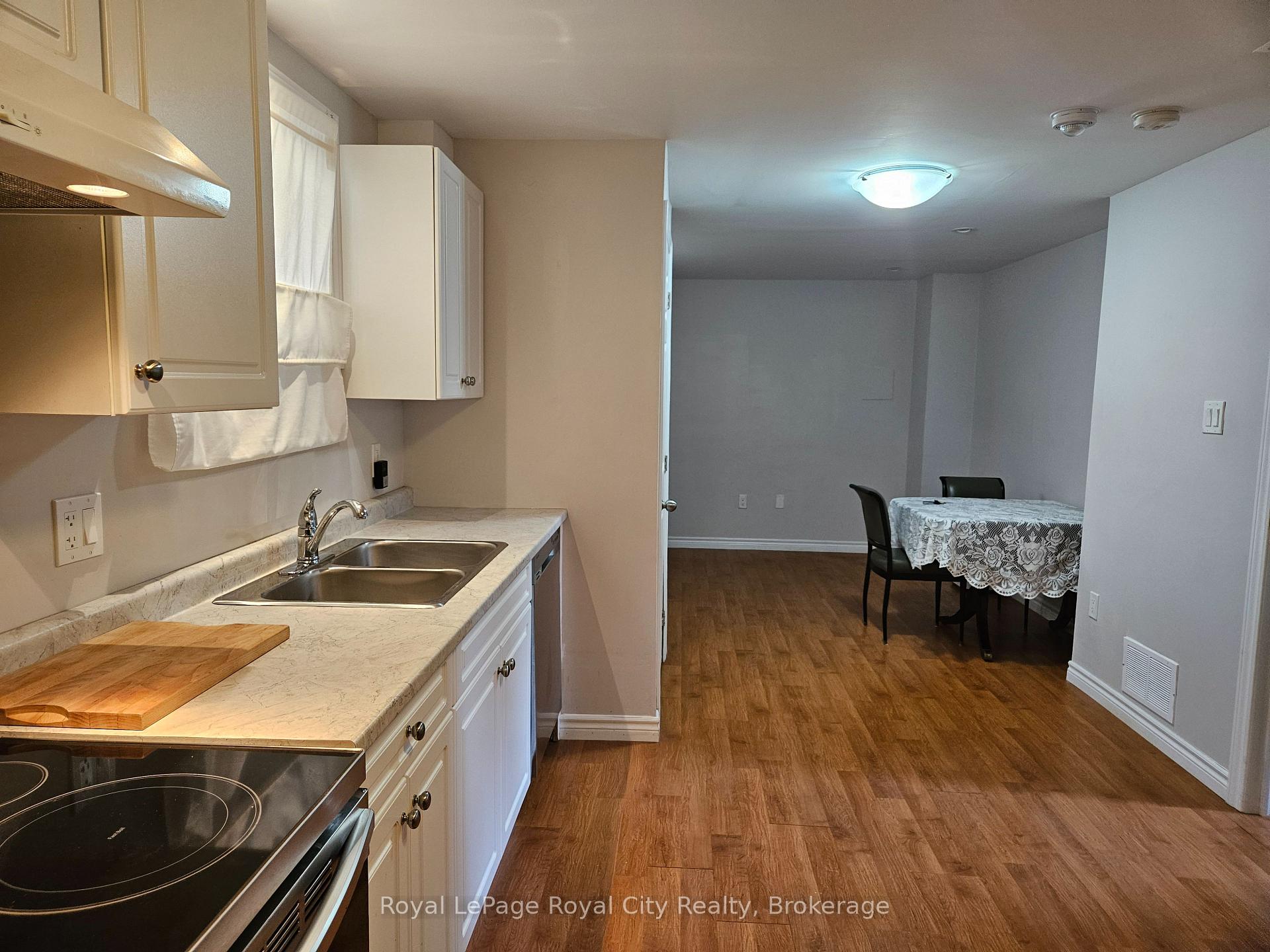 Photo 5 of 3 Joyce Place, Guelph, Grange Road — HOMEH