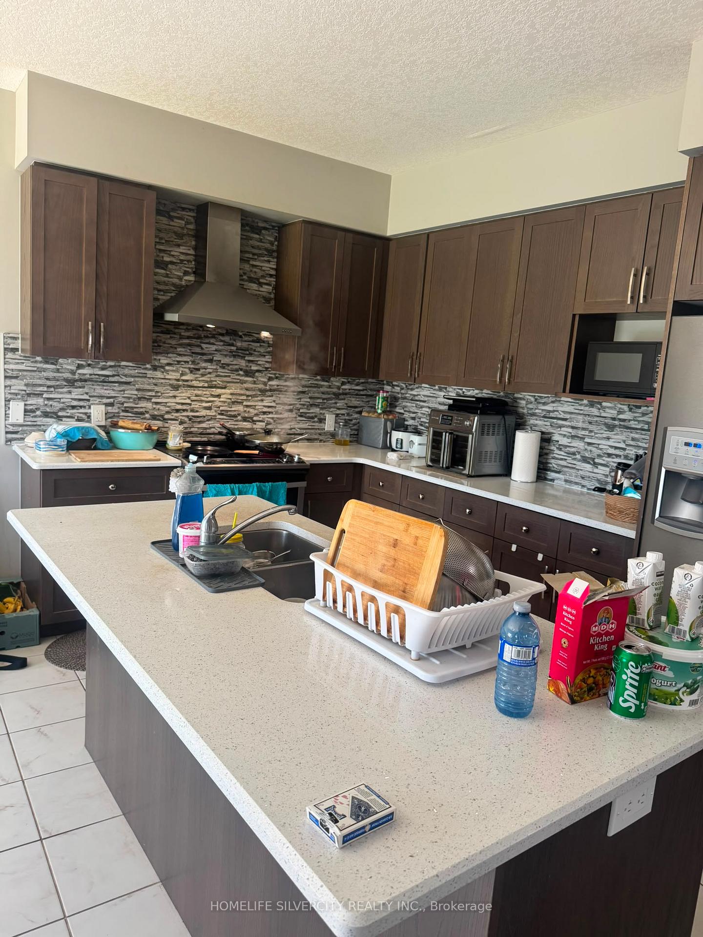 Photo 6 of 505 Florencedale Crescent, Kitchener, Huron Park — HOMEH