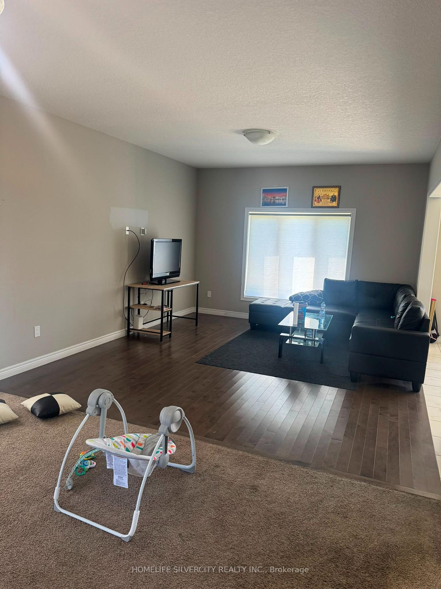 Photo 7 of 505 Florencedale Crescent, Kitchener, Huron Park — HOMEH