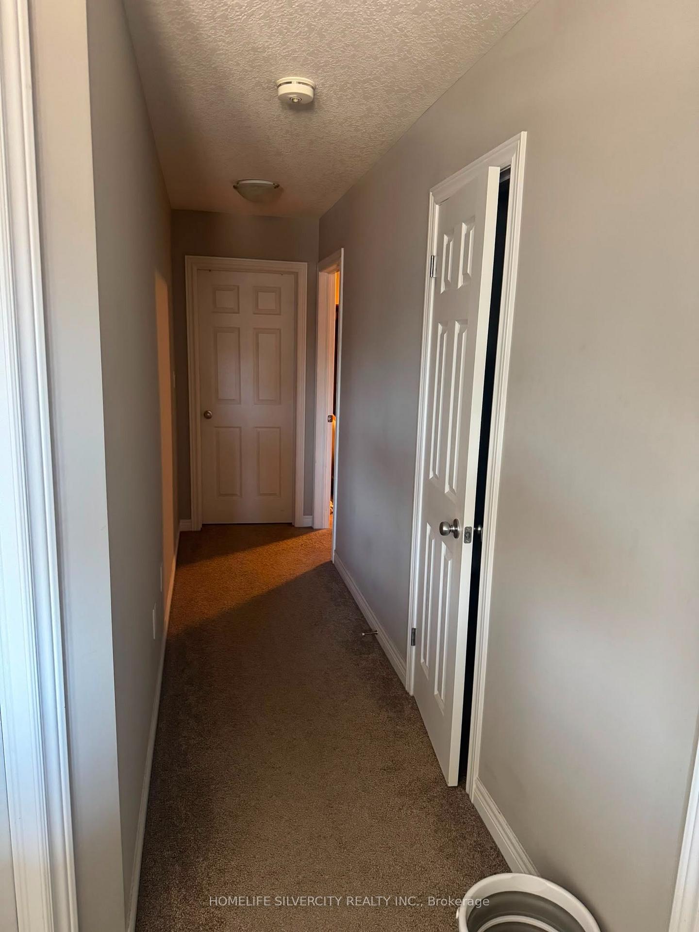 Photo 18 of 505 Florencedale Crescent, Kitchener, Huron Park — HOMEH