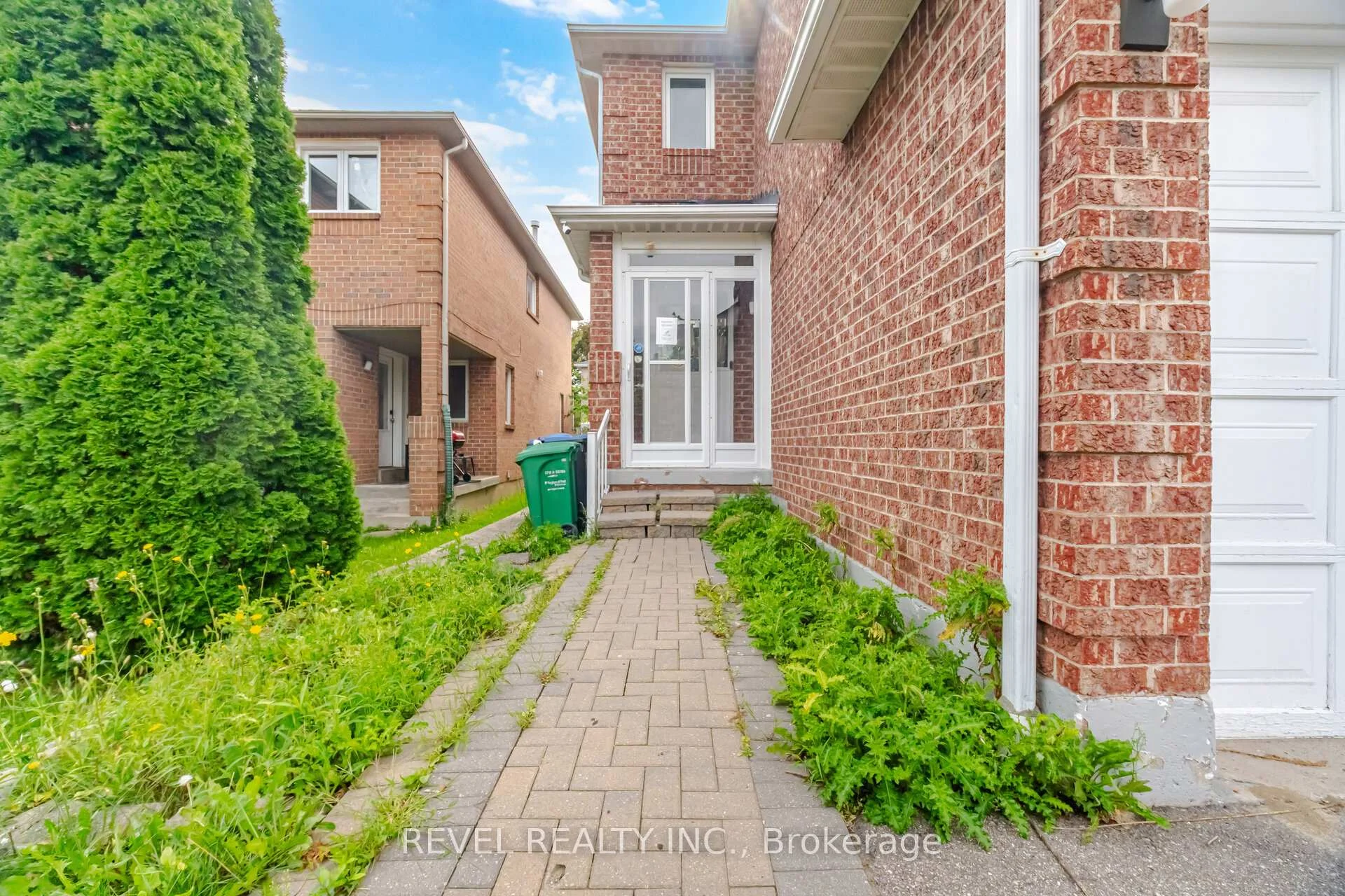 Photo 6 of 5633 Cortina Crescent, Mississauga, Hurontario — HOMEH