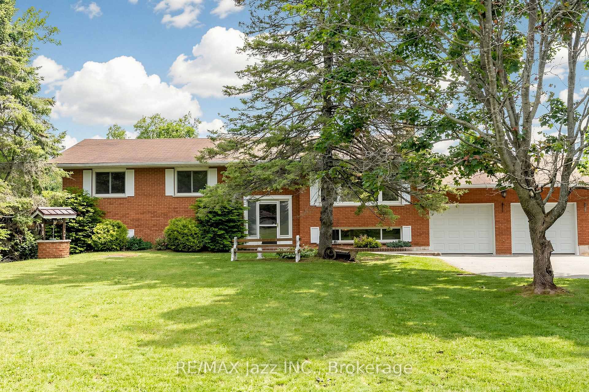 Photo 5 of 15 Beavers Lane, Kawartha Lakes, Woodville — HOMEH