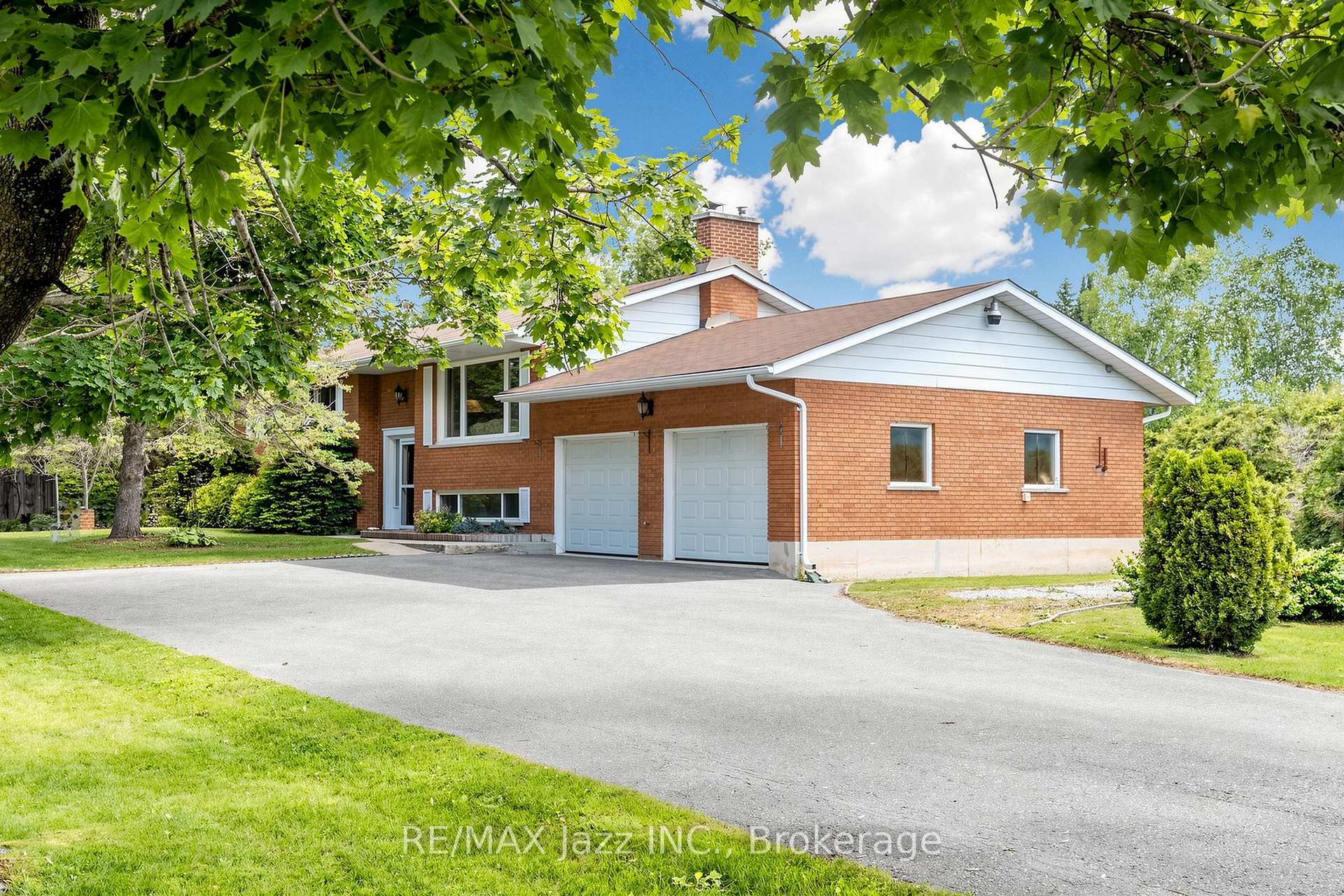 Photo 6 of 15 Beavers Lane, Kawartha Lakes, Woodville — HOMEH