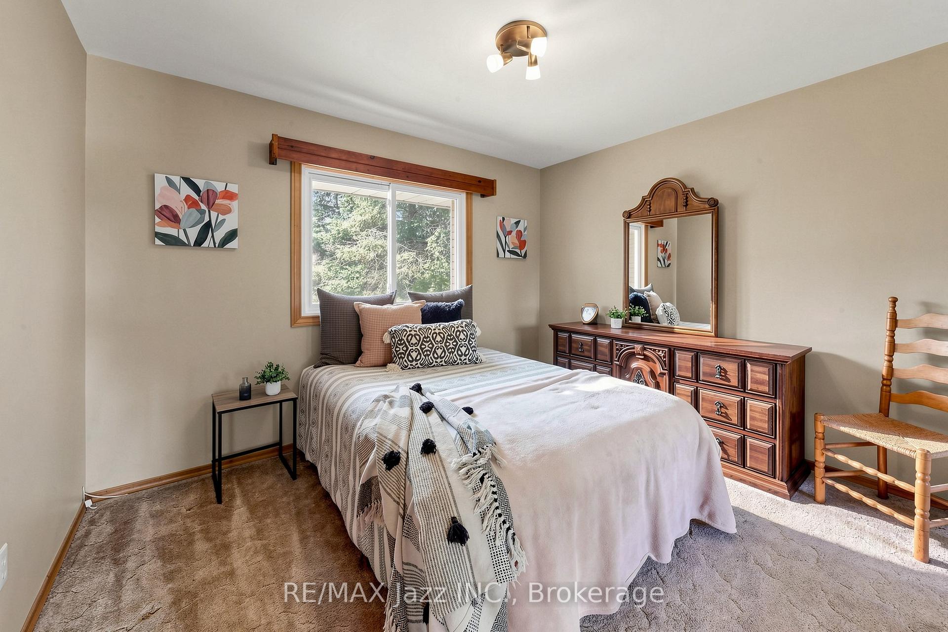 Photo 17 of 15 Beavers Lane, Kawartha Lakes, Woodville — HOMEH