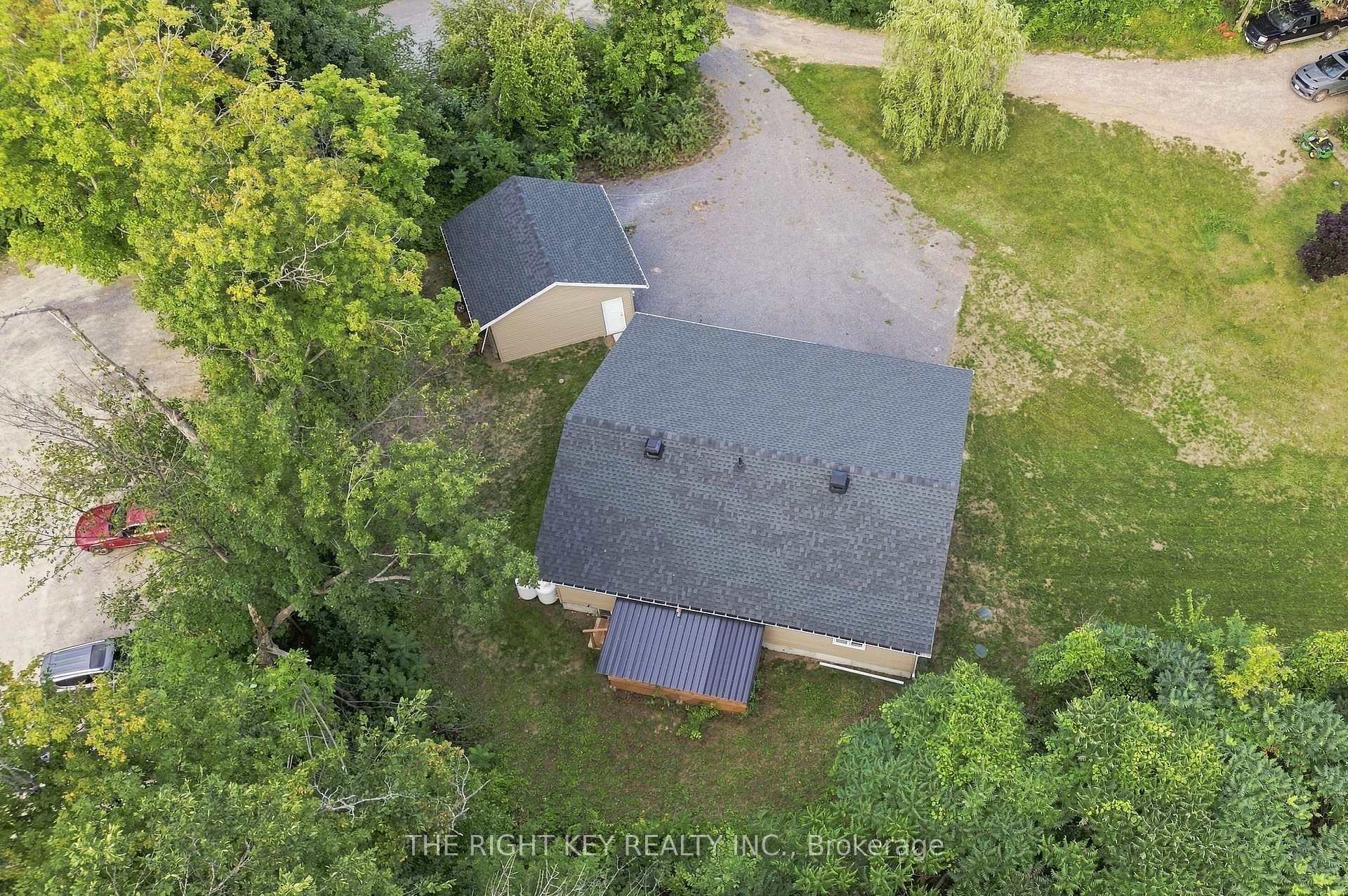 Photo 33 of 16 Stacey Drive, McNab/Braeside, Mcnab/Braeside Twps — HOMEH