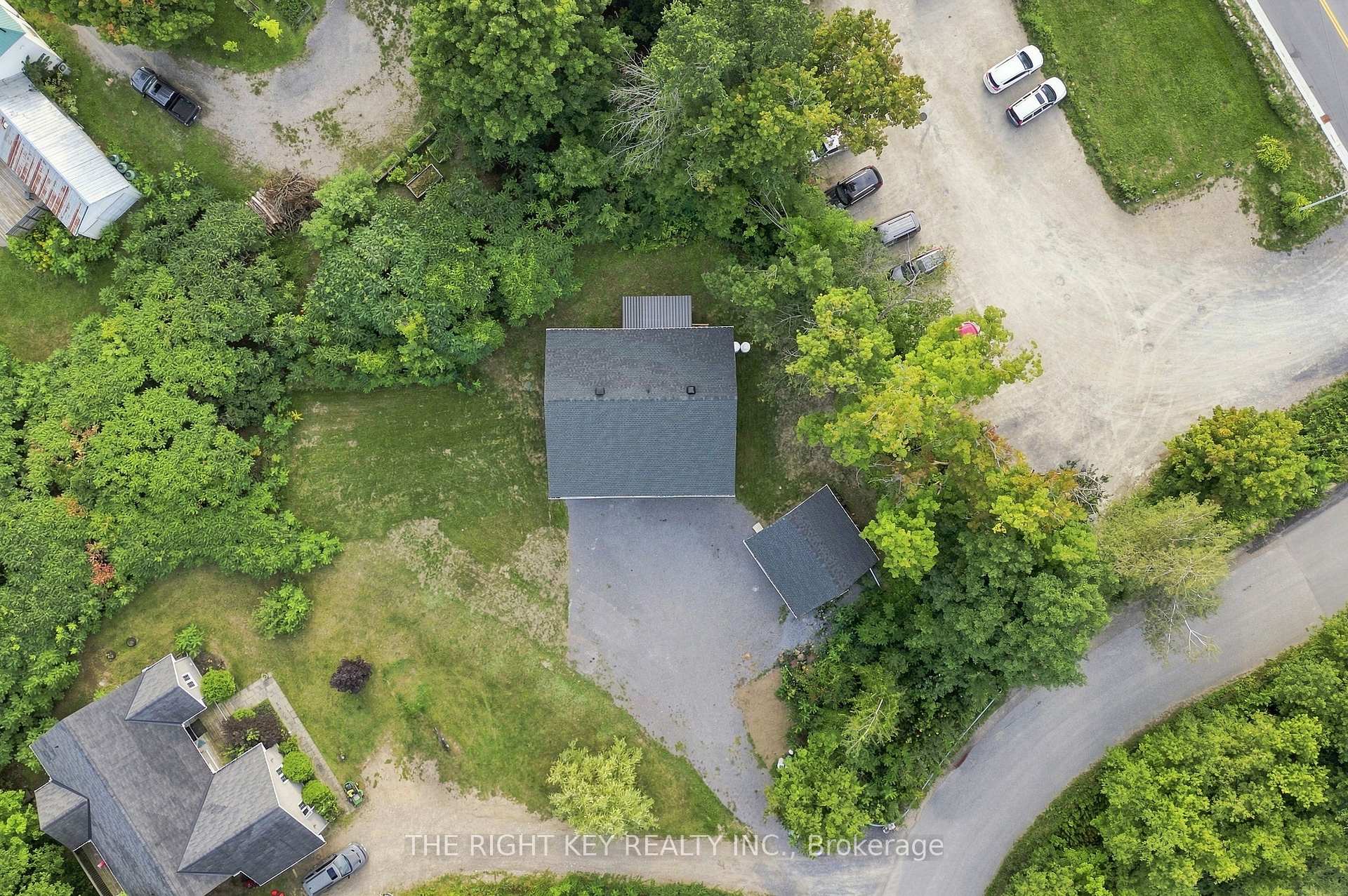 Photo 36 of 16 Stacey Drive, McNab/Braeside, Mcnab/Braeside Twps — HOMEH