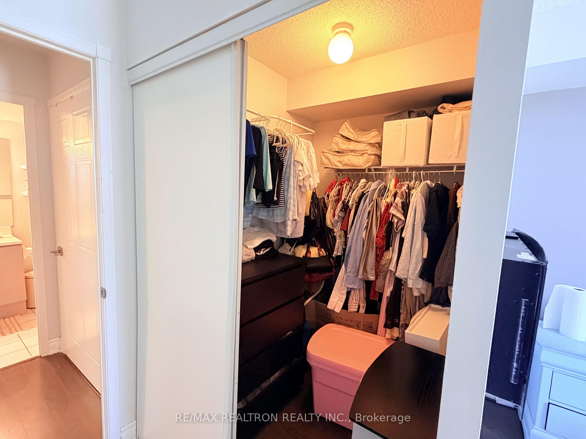 Photo 22 of Unit 2015, 135 Hillcrest Avenue, Mississauga, Cooksville — HOMEH