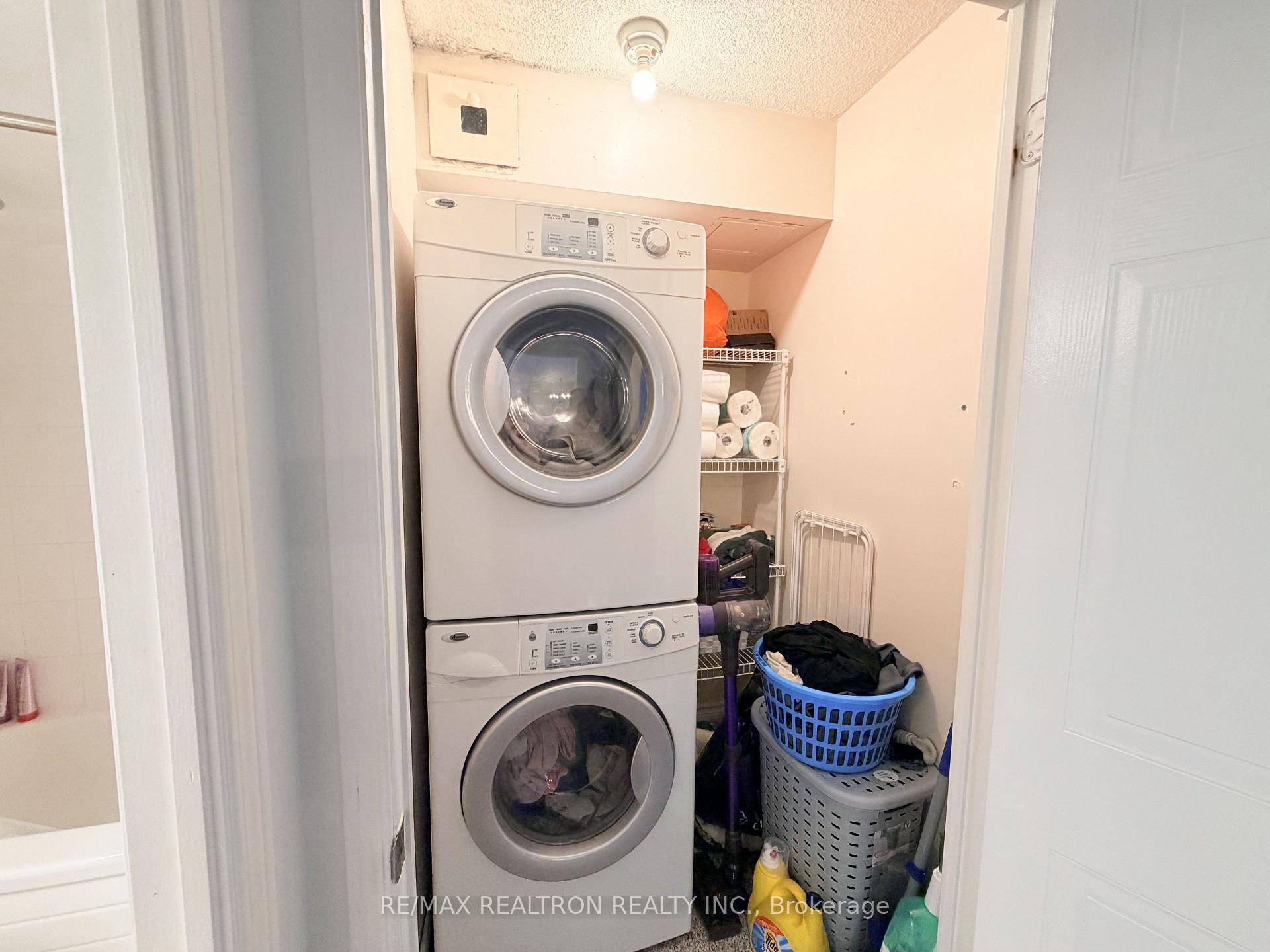 Photo 23 of Unit 2015, 135 Hillcrest Avenue, Mississauga, Cooksville — HOMEH