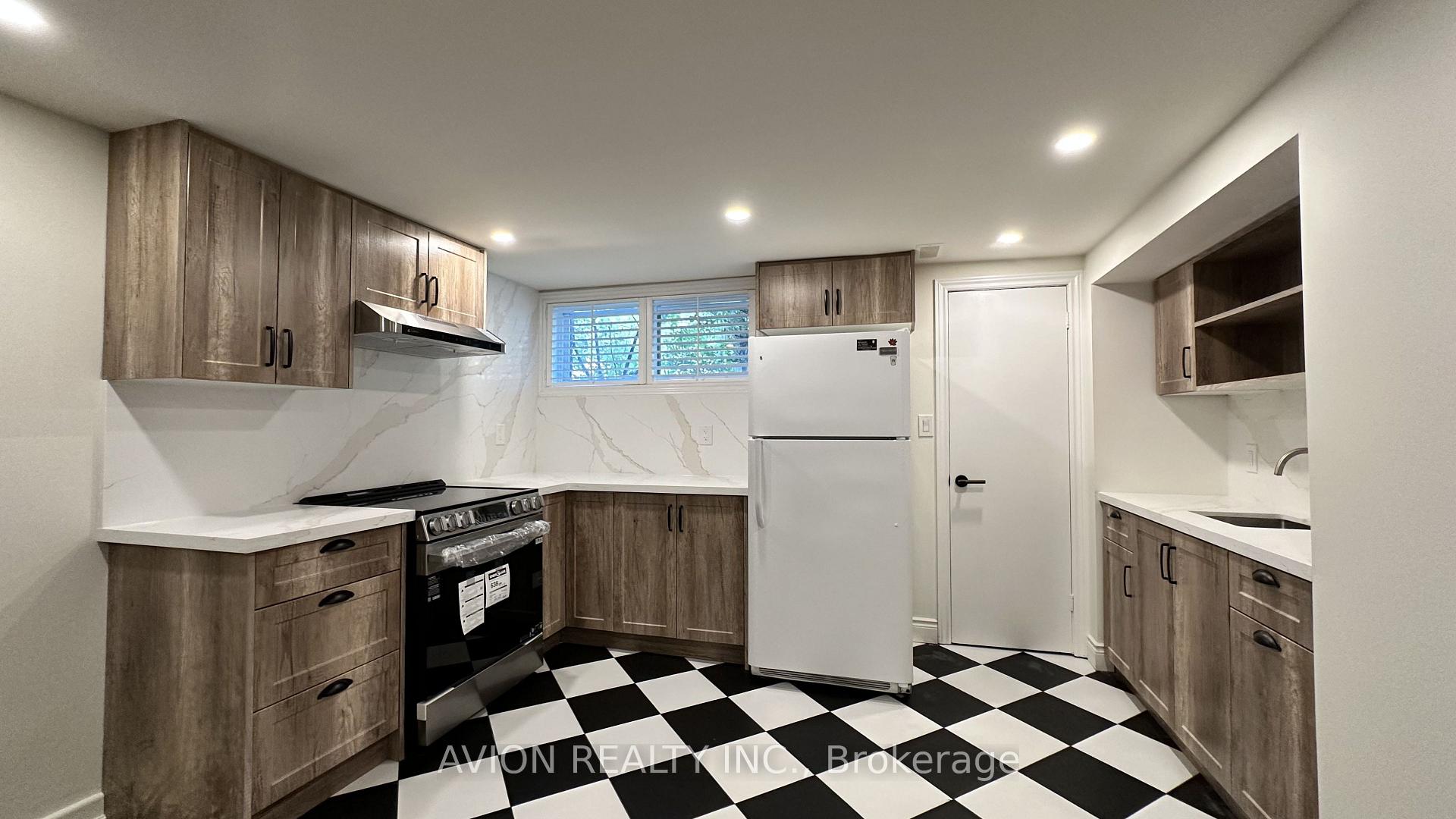 Photo of Unit BSMT, 570 Exbury Crescent