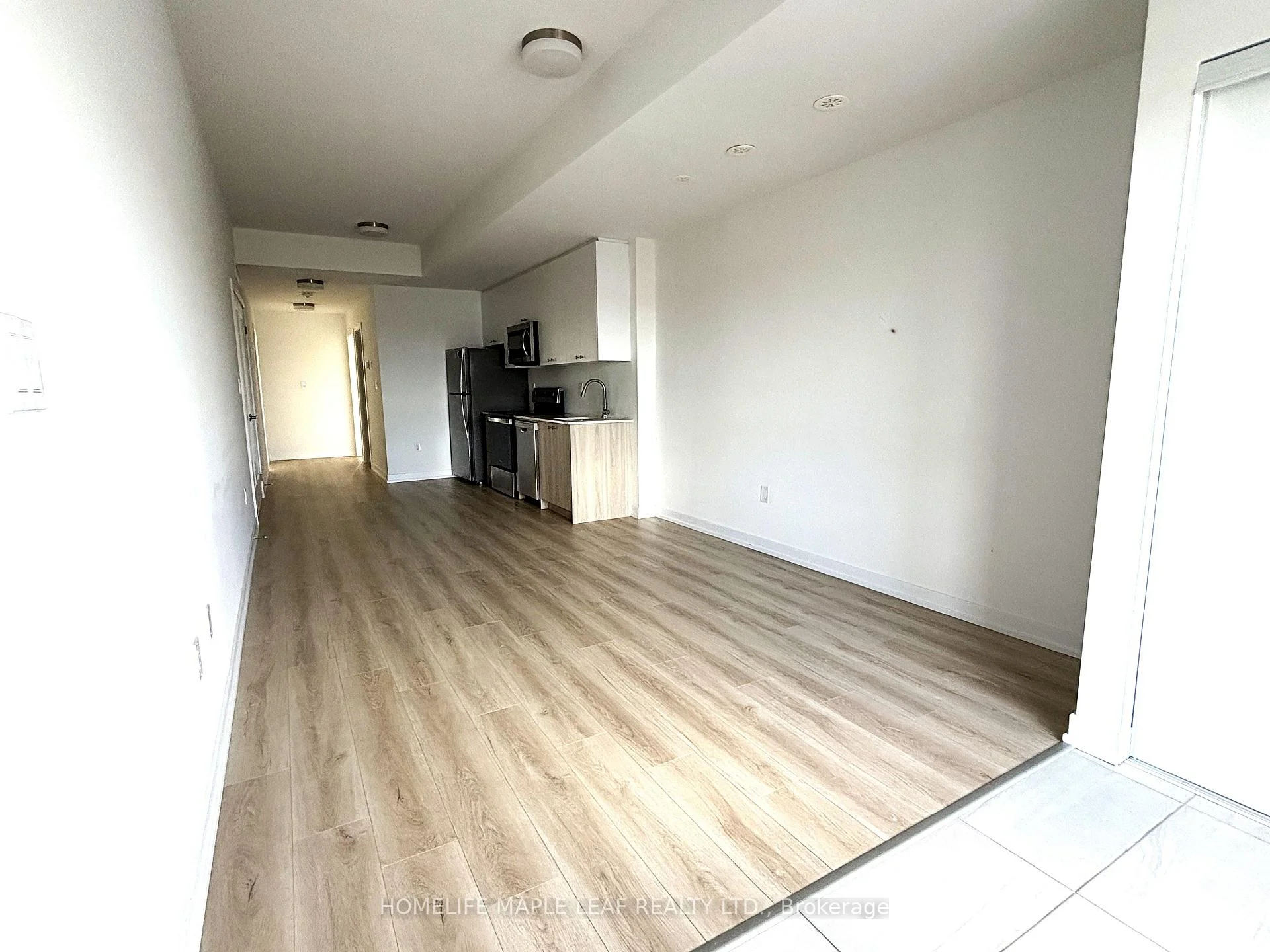 Photo 3 of Unit Q7, 25 Palace Street, Kitchener, Laurentian Hills — HOMEH