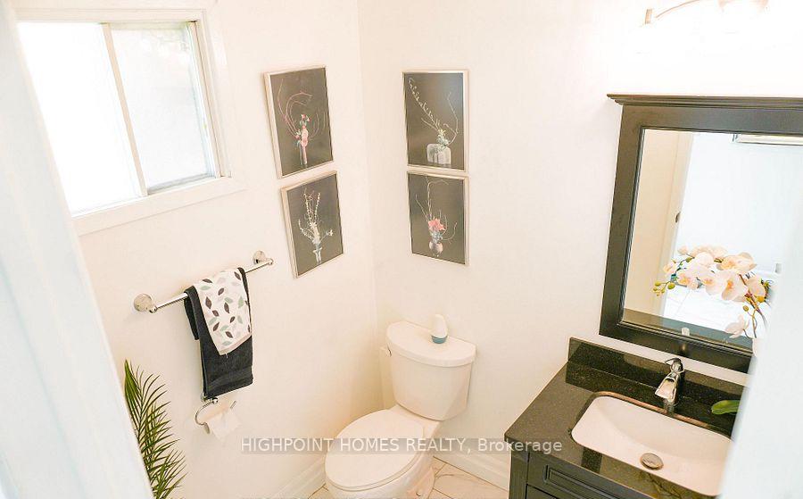 Photo 6 of 522 Powell Road, Whitby, Blue Grass Meadows — HOMEH
