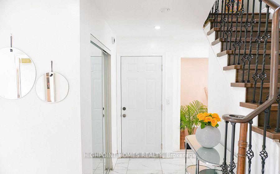 Photo 8 of 522 Powell Road, Whitby, Blue Grass Meadows — HOMEH