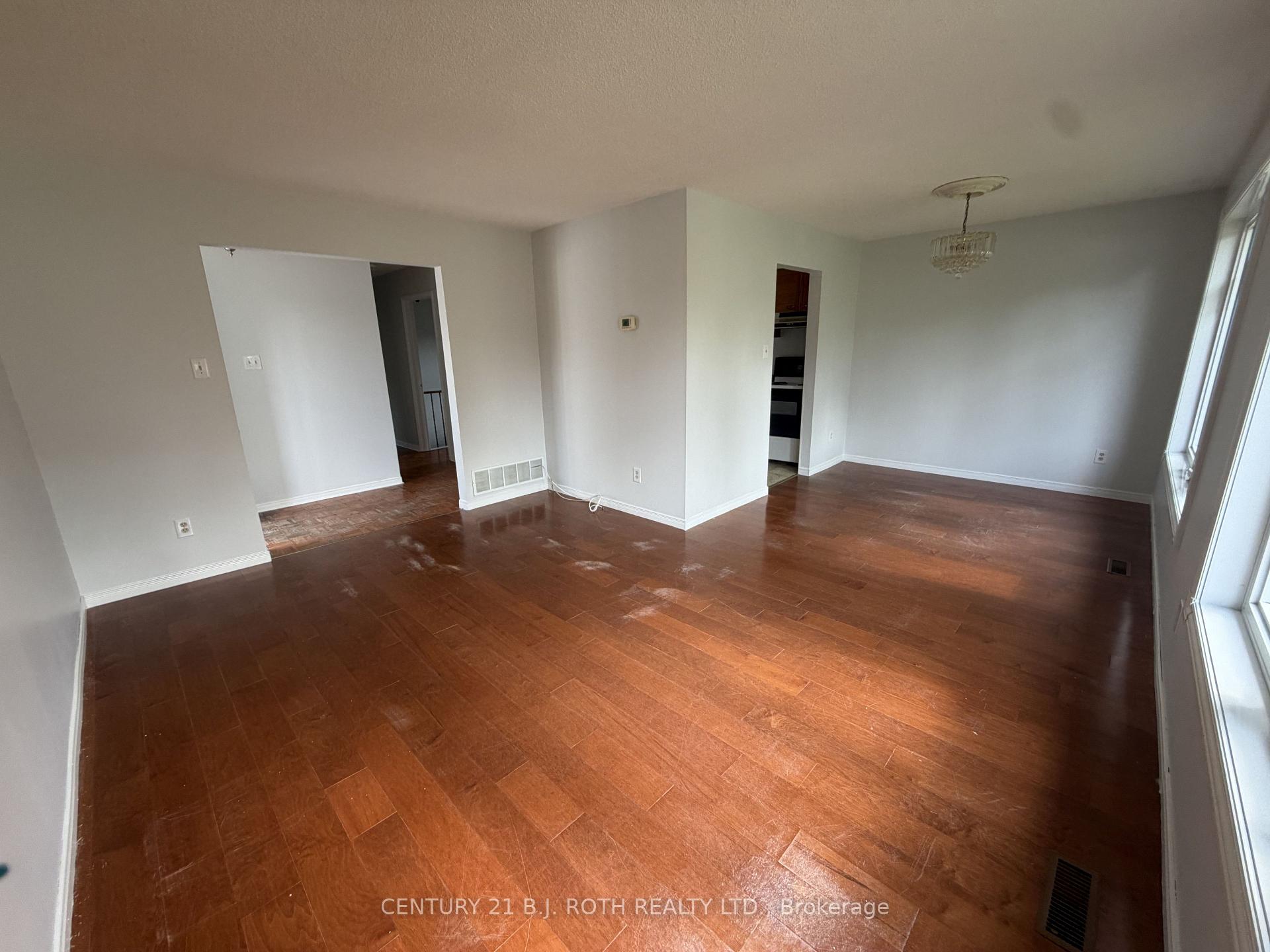 Photo 10 of 11 Cartwright Drive, Barrie, Cundles East — HOMEH