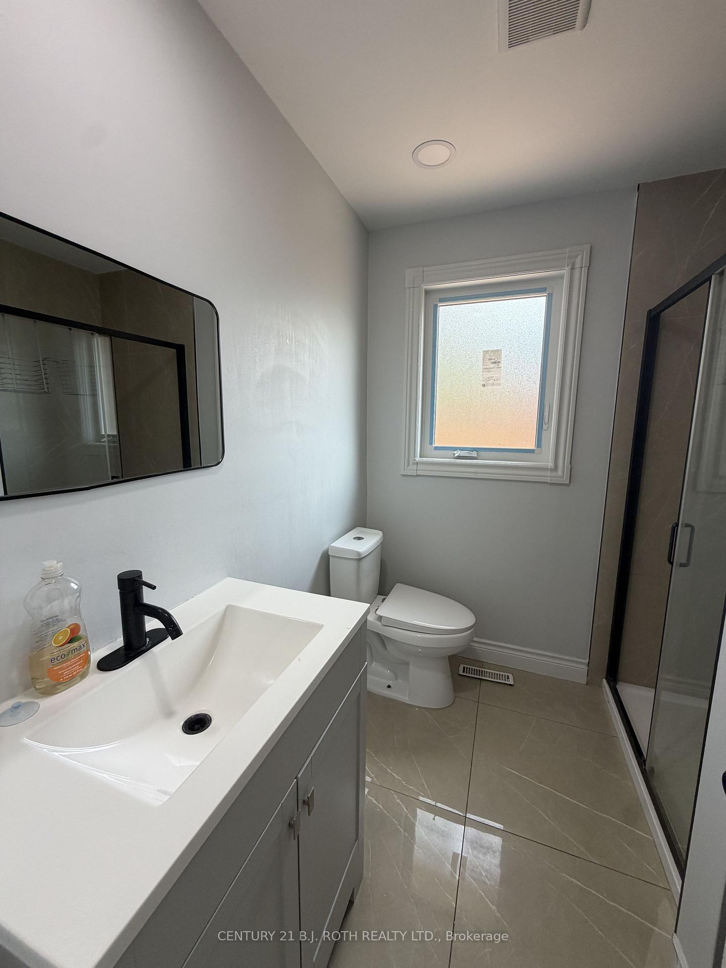 Photo 17 of 11 Cartwright Drive, Barrie, Cundles East — HOMEH