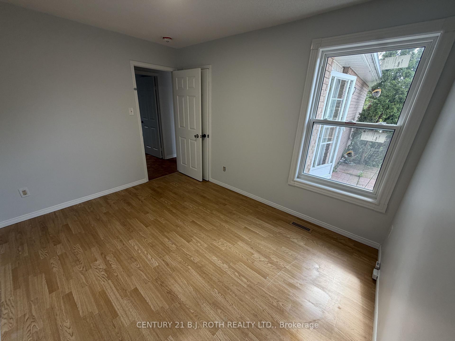 Photo 21 of 11 Cartwright Drive, Barrie, Cundles East — HOMEH