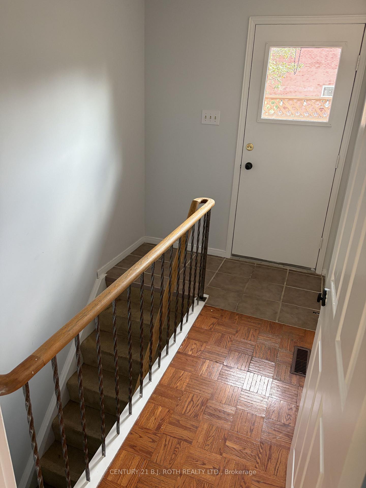 Photo 33 of 11 Cartwright Drive, Barrie, Cundles East — HOMEH