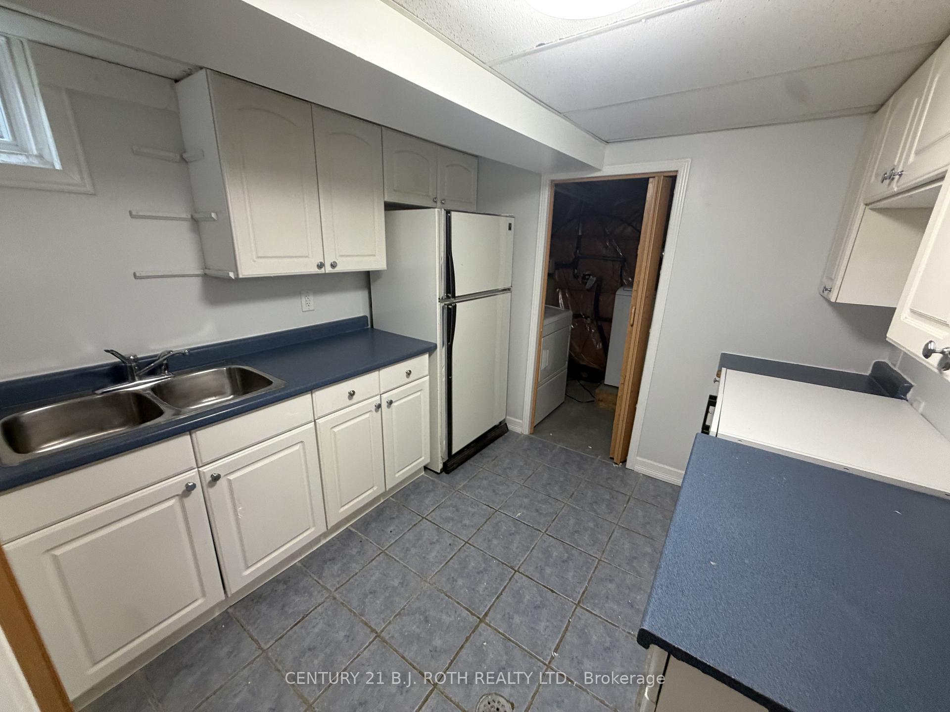 Photo 38 of 11 Cartwright Drive, Barrie, Cundles East — HOMEH