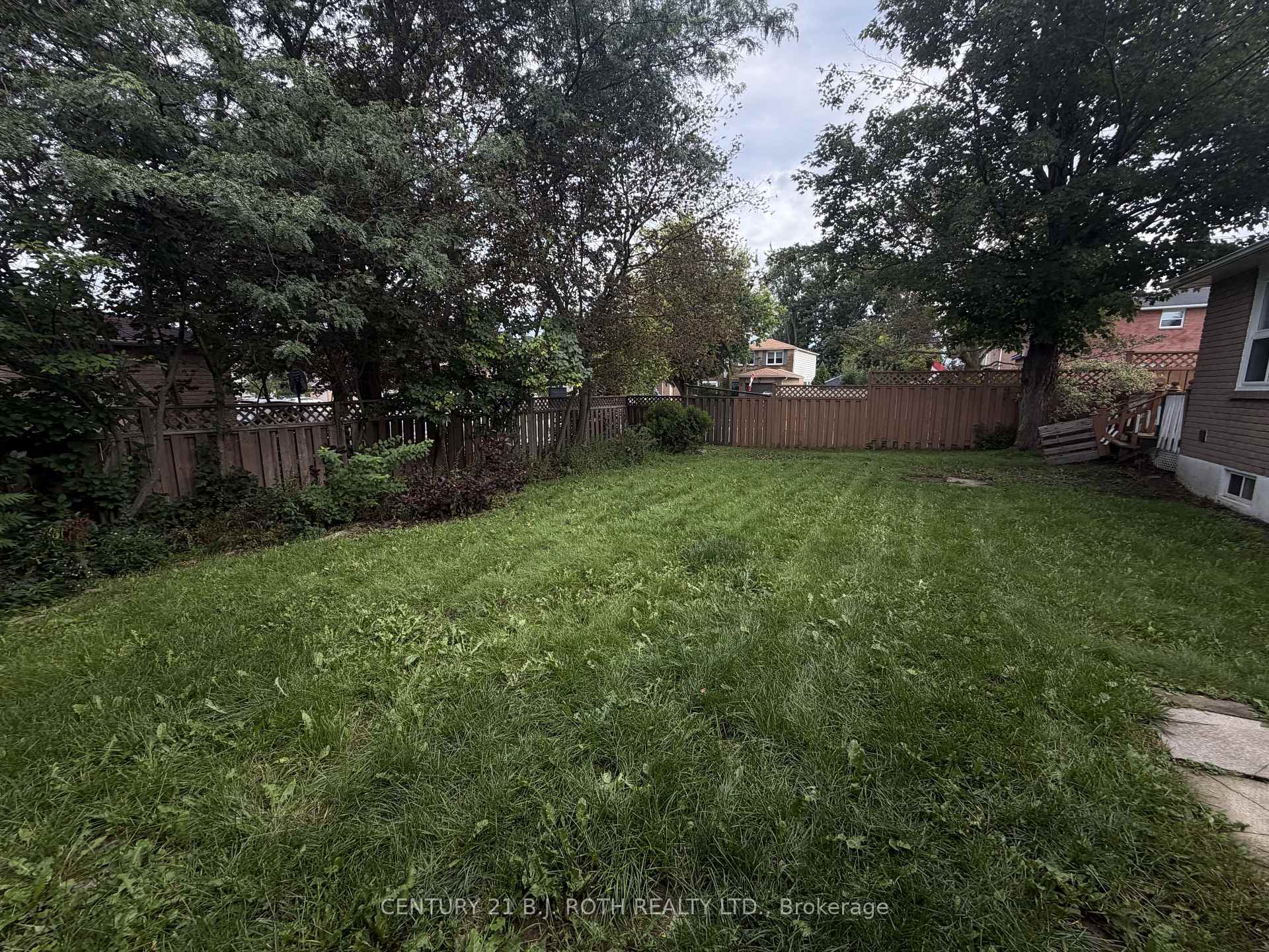Photo 55 of 11 Cartwright Drive, Barrie, Cundles East — HOMEH