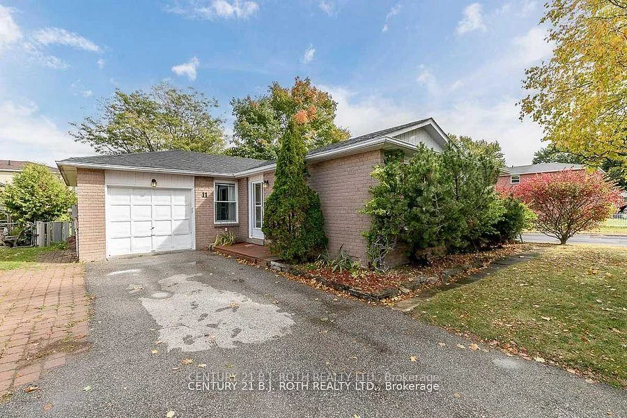 Photo 1 of 11 Cartwright Drive, Barrie, Cundles East — HOMEH