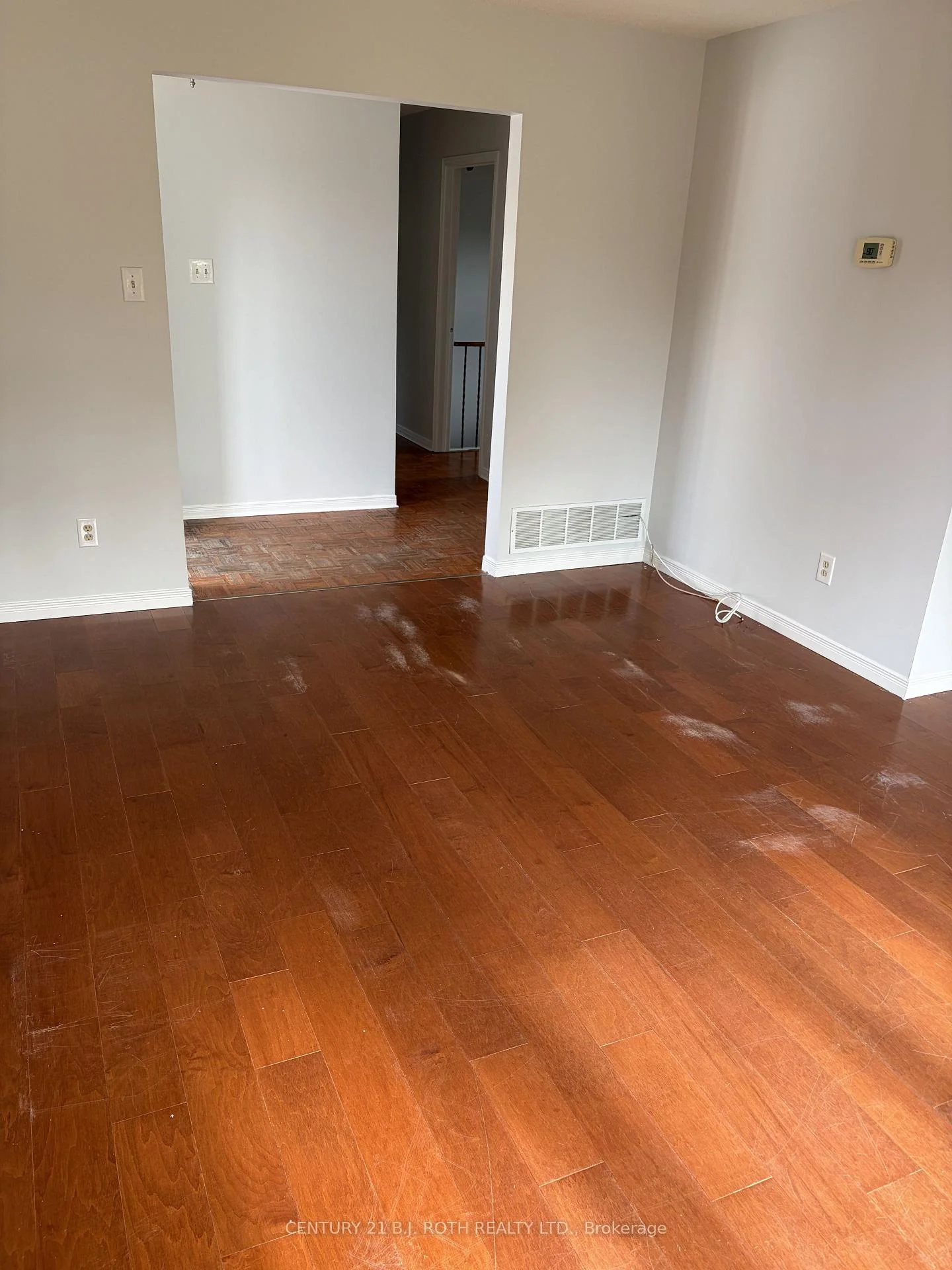 Photo 13 of 11 Cartwright Drive, Barrie, Cundles East — HOMEH