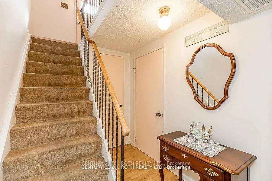 Photo 32 of 11 Cartwright Drive, Barrie, Cundles East — HOMEH
