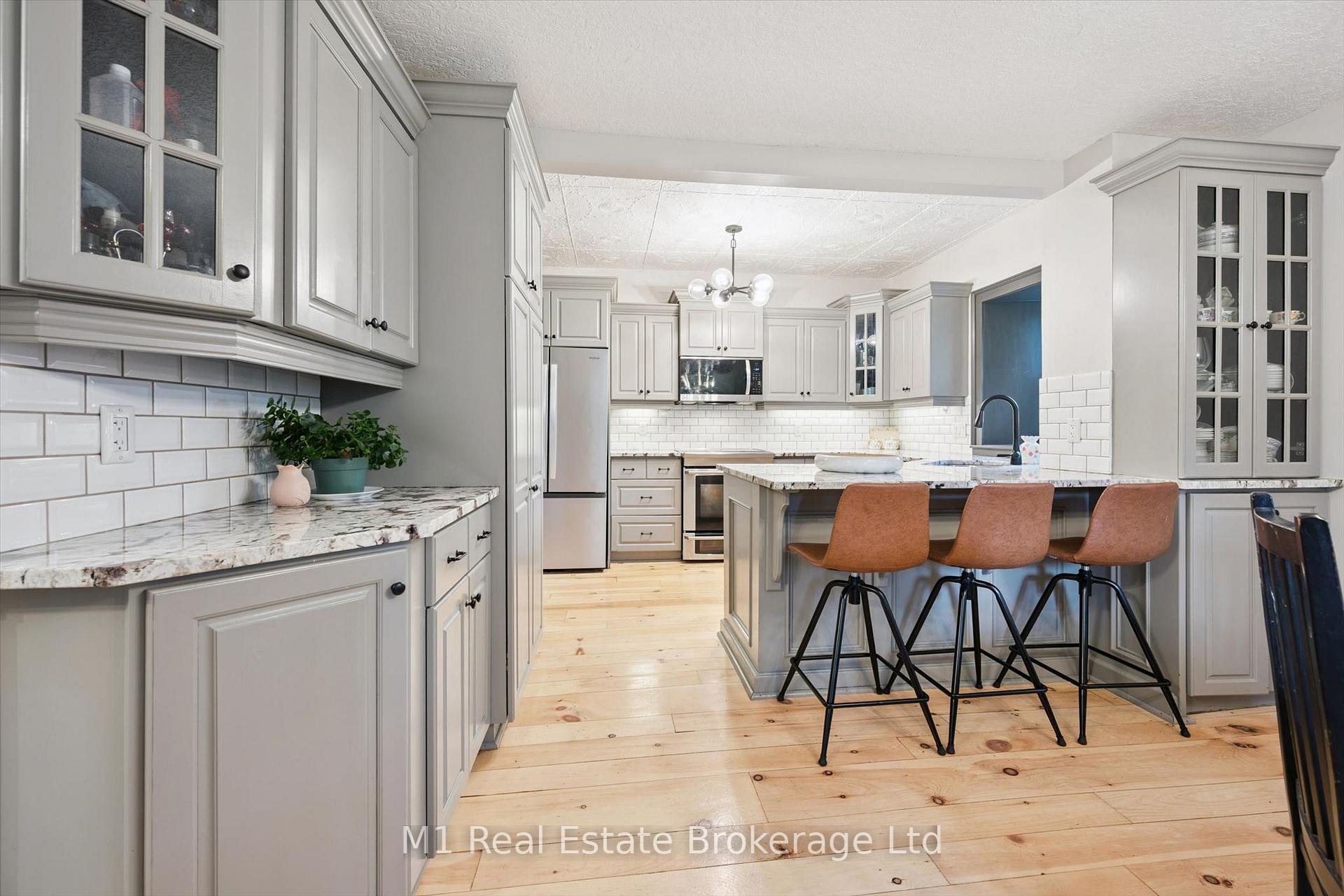 Photo 19 of 69 Katherine Street S, Woolwich — HOMEH