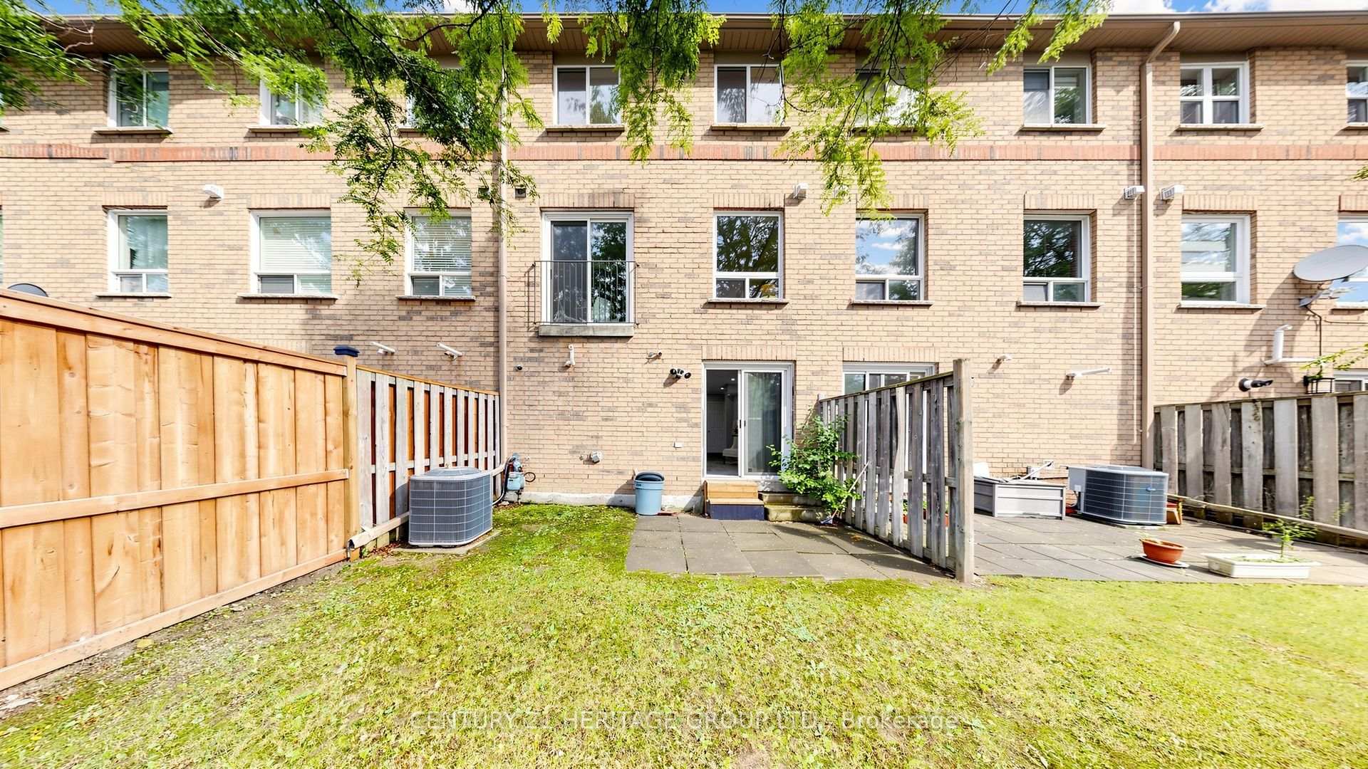 Photo 50 of Unit 39, 2 Clay Brick Court, Brampton, Brampton North — HOMEH